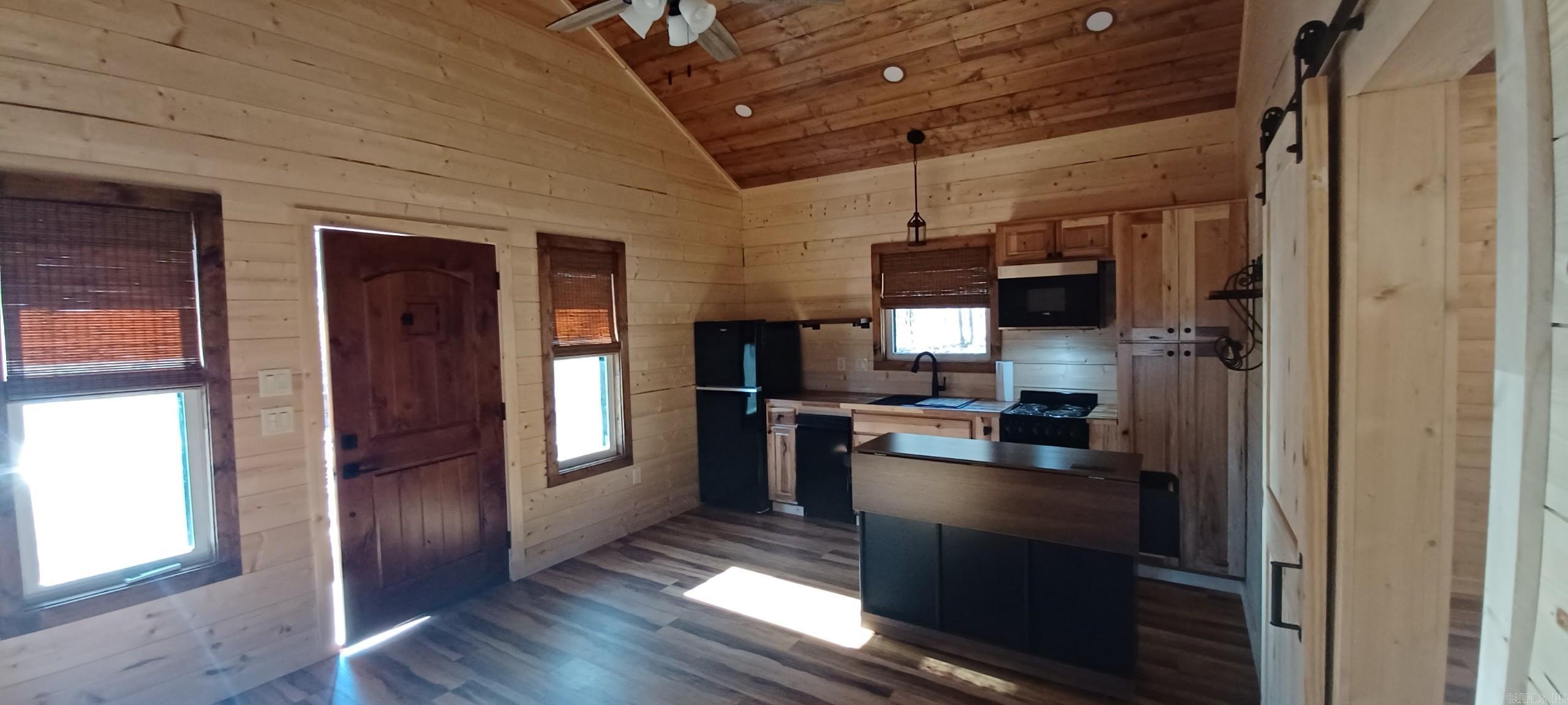 84 Donham  Edgemont, AR