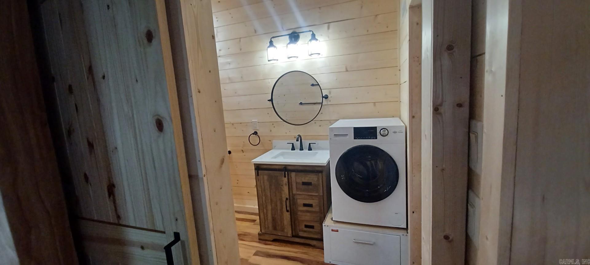 84 Donham  Edgemont, AR