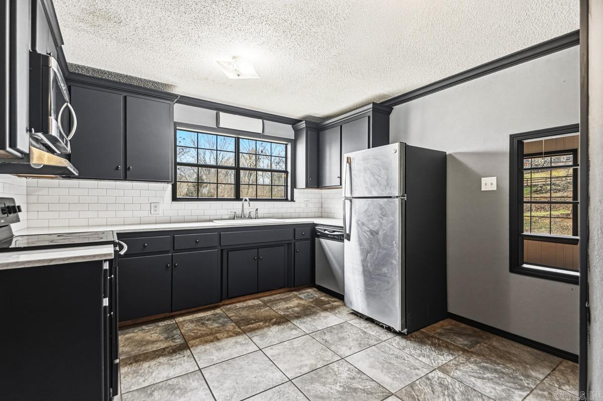 100 Satin  Malvern, AR