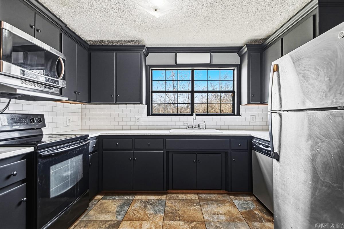 100 Satin  Malvern, AR