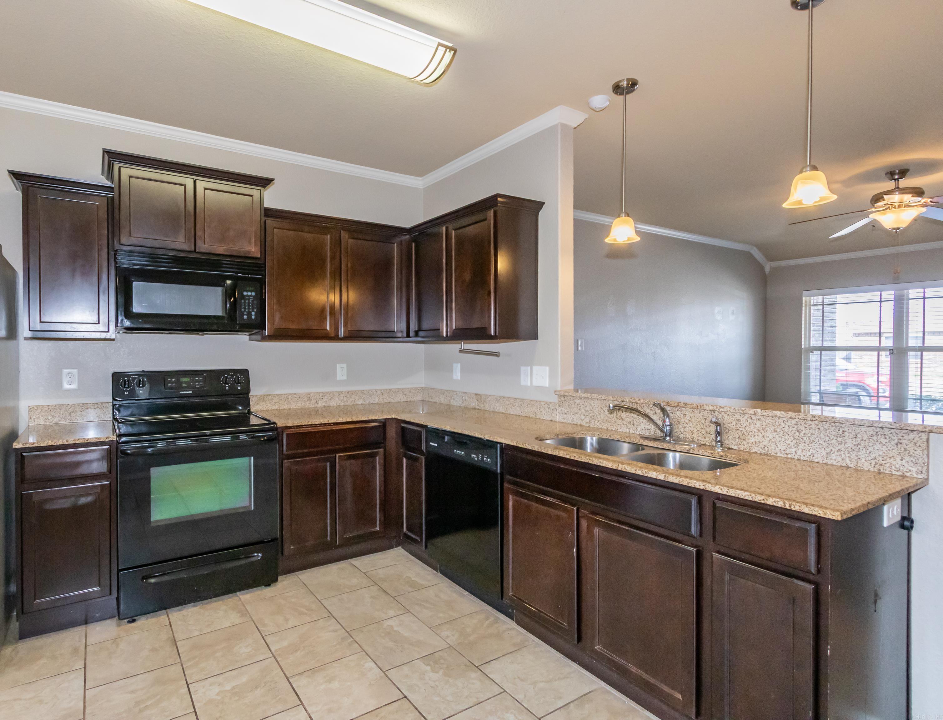 5809 Pin Oak  North Little Rock, AR