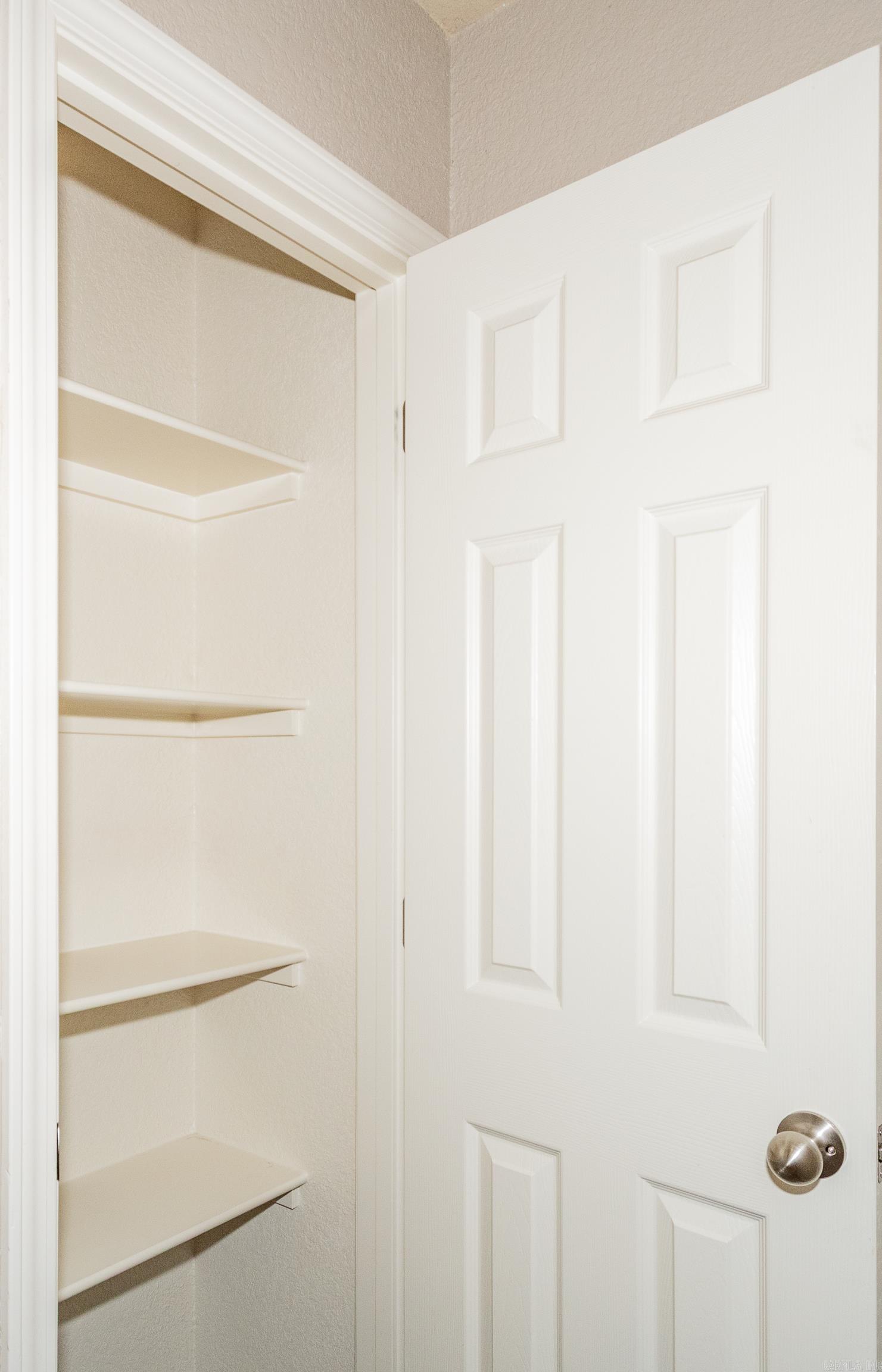 5809 Pin Oak  North Little Rock, AR