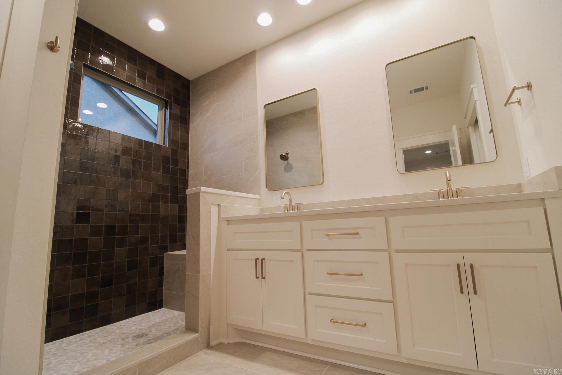 2420 Overcup Drive Conway, AR 72034