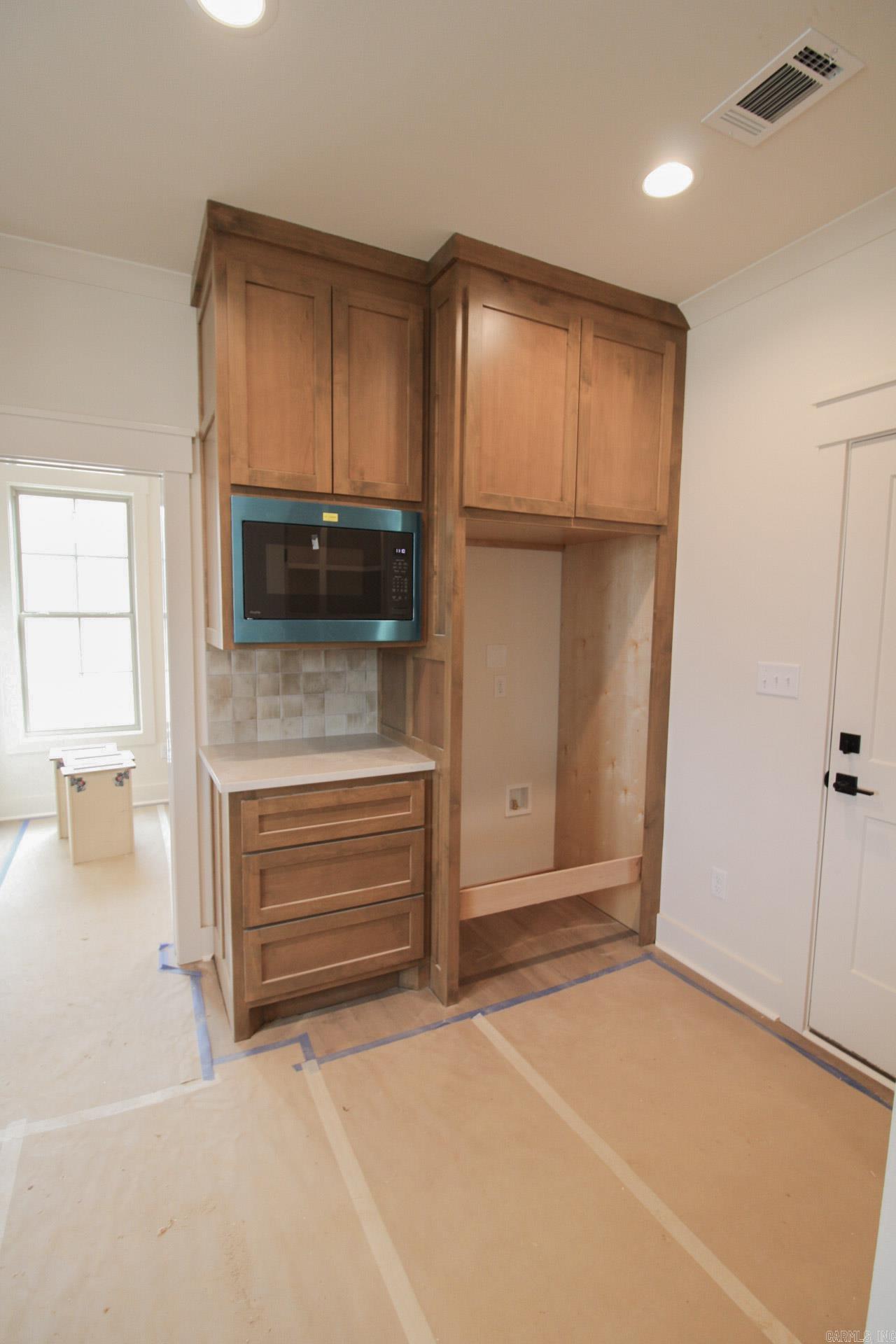 2420 Overcup  Conway, AR