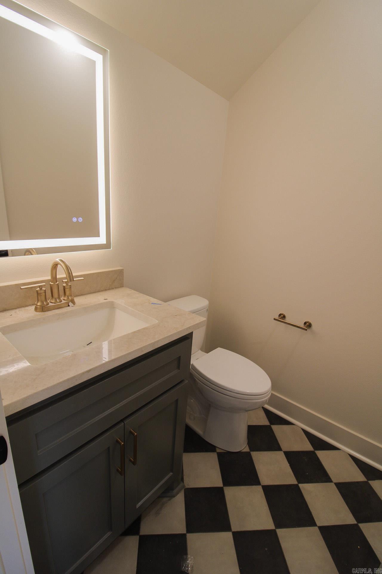 2420 Overcup  Conway, AR