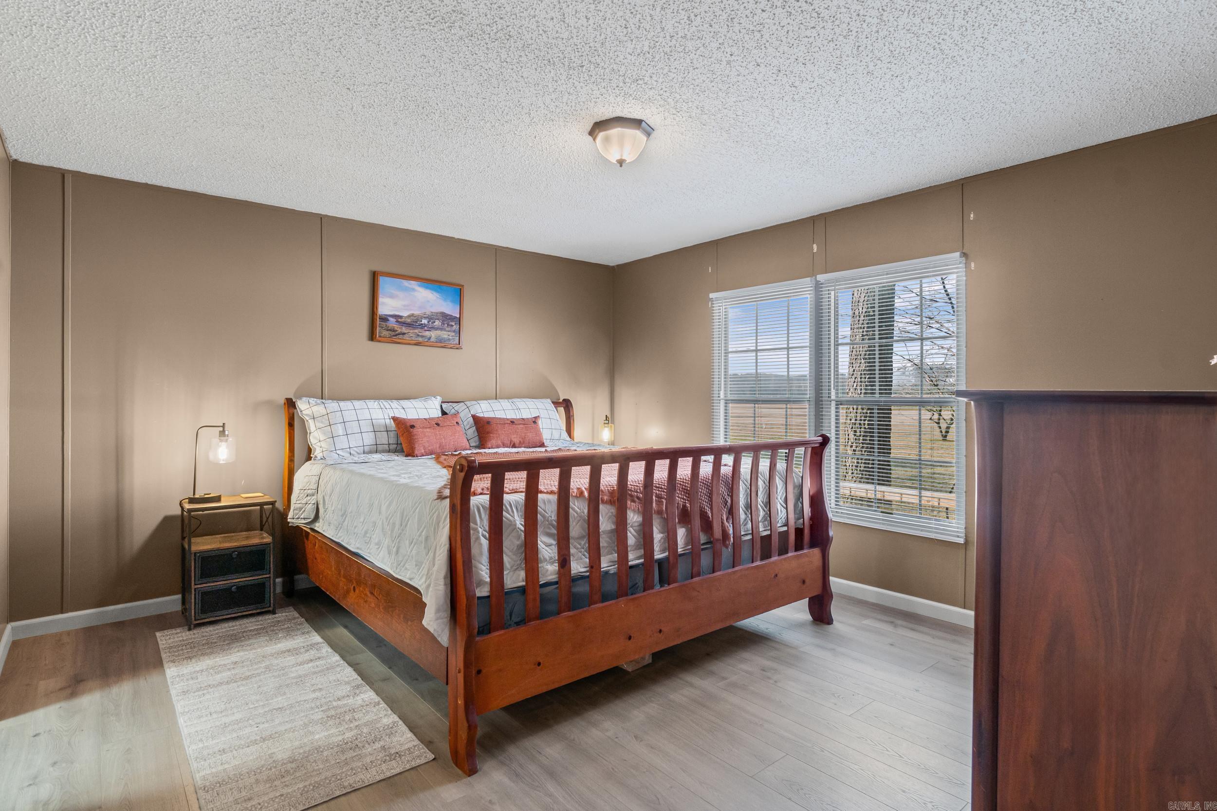 7 Iveon Clay  Pangburn, AR