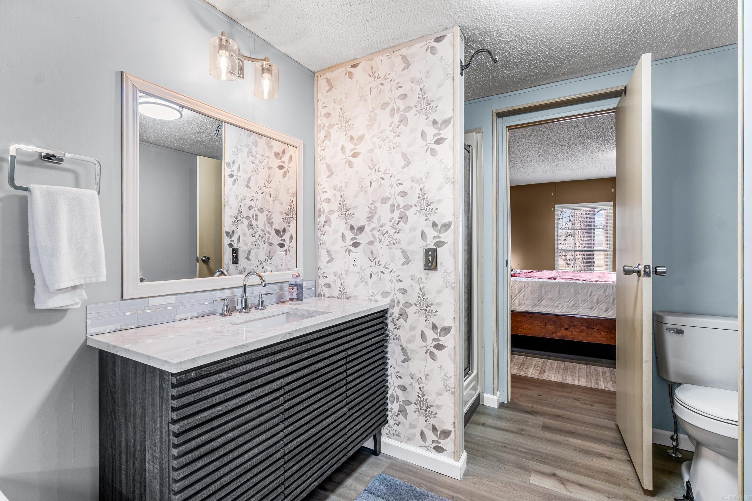 7 Iveon Clay  Pangburn, AR