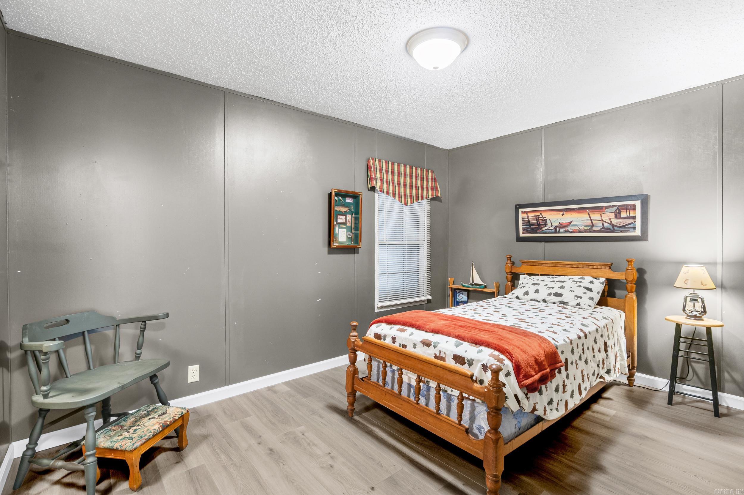 7 Iveon Clay  Pangburn, AR