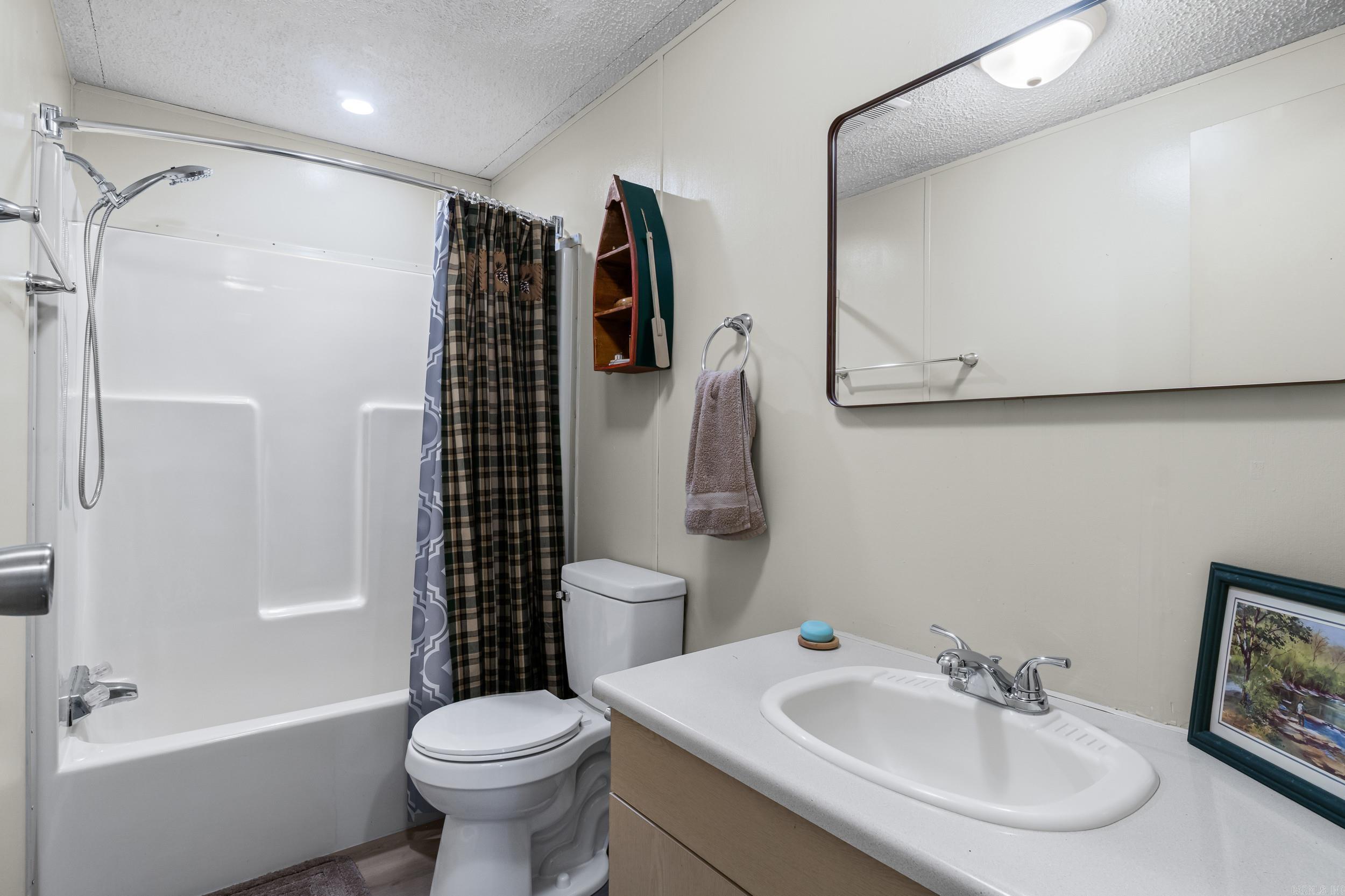 7 Iveon Clay  Pangburn, AR