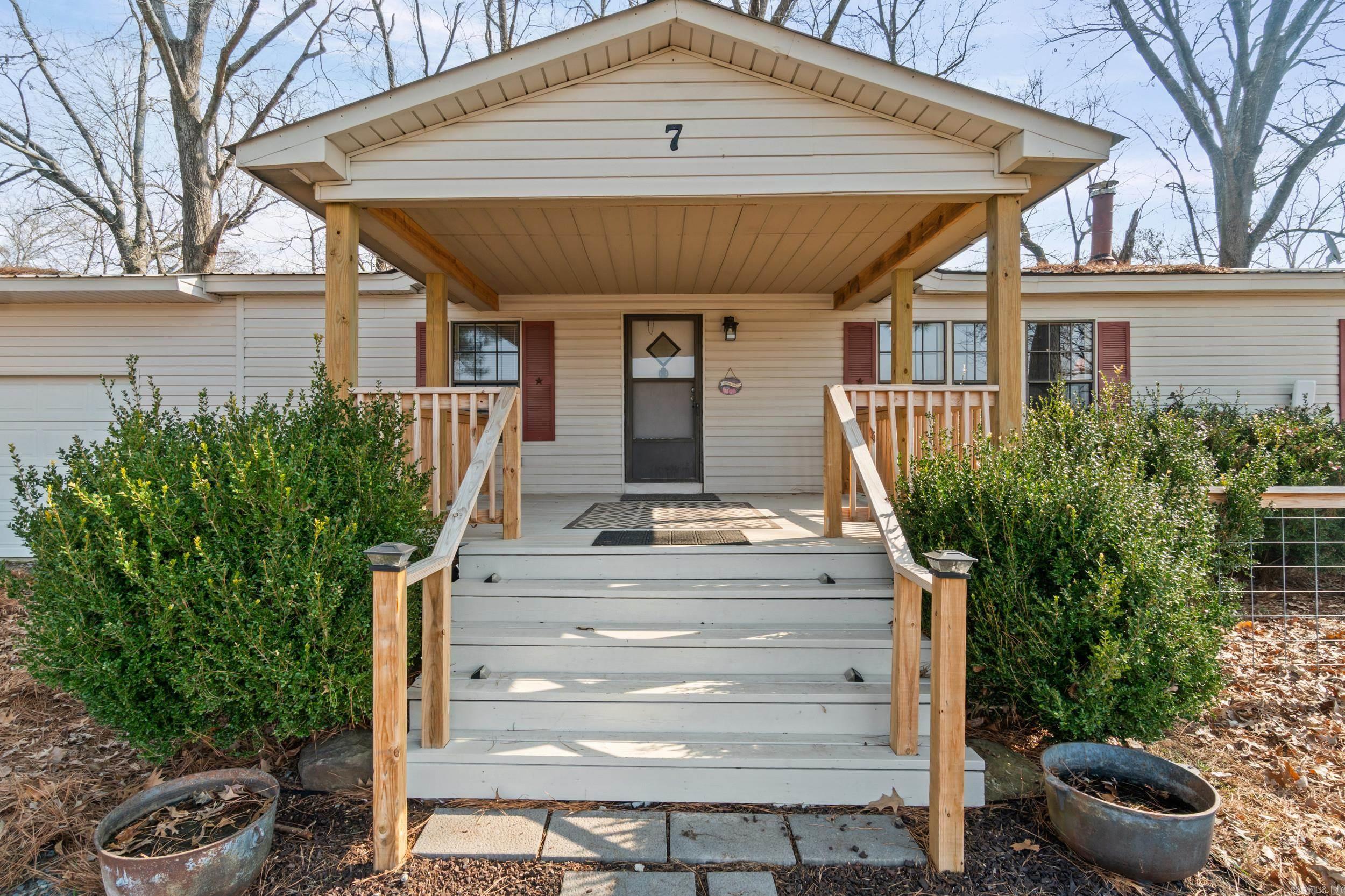 7 Iveon Clay  Pangburn, AR