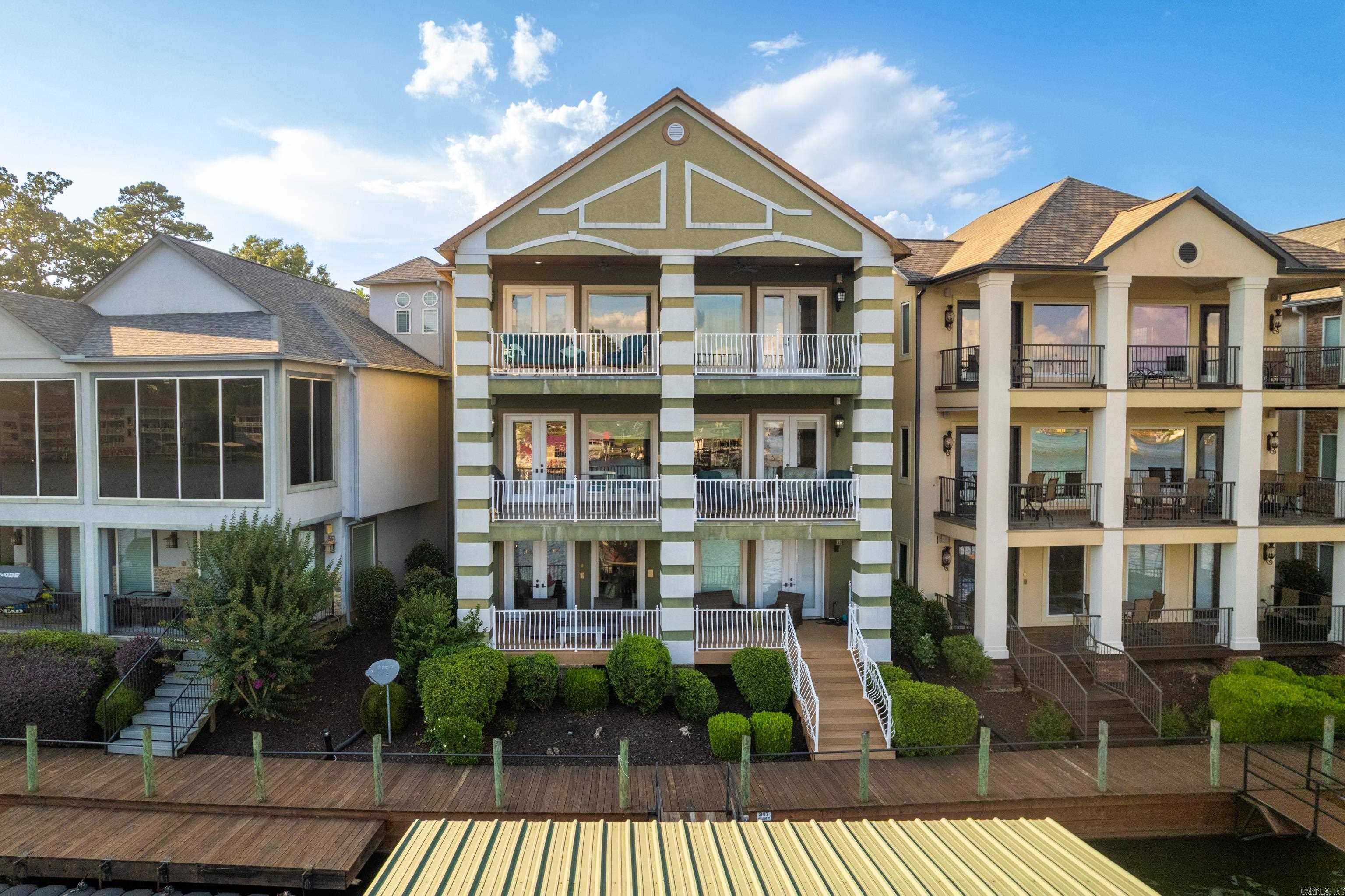 347 Paradise Pt  Hot Springs, AR