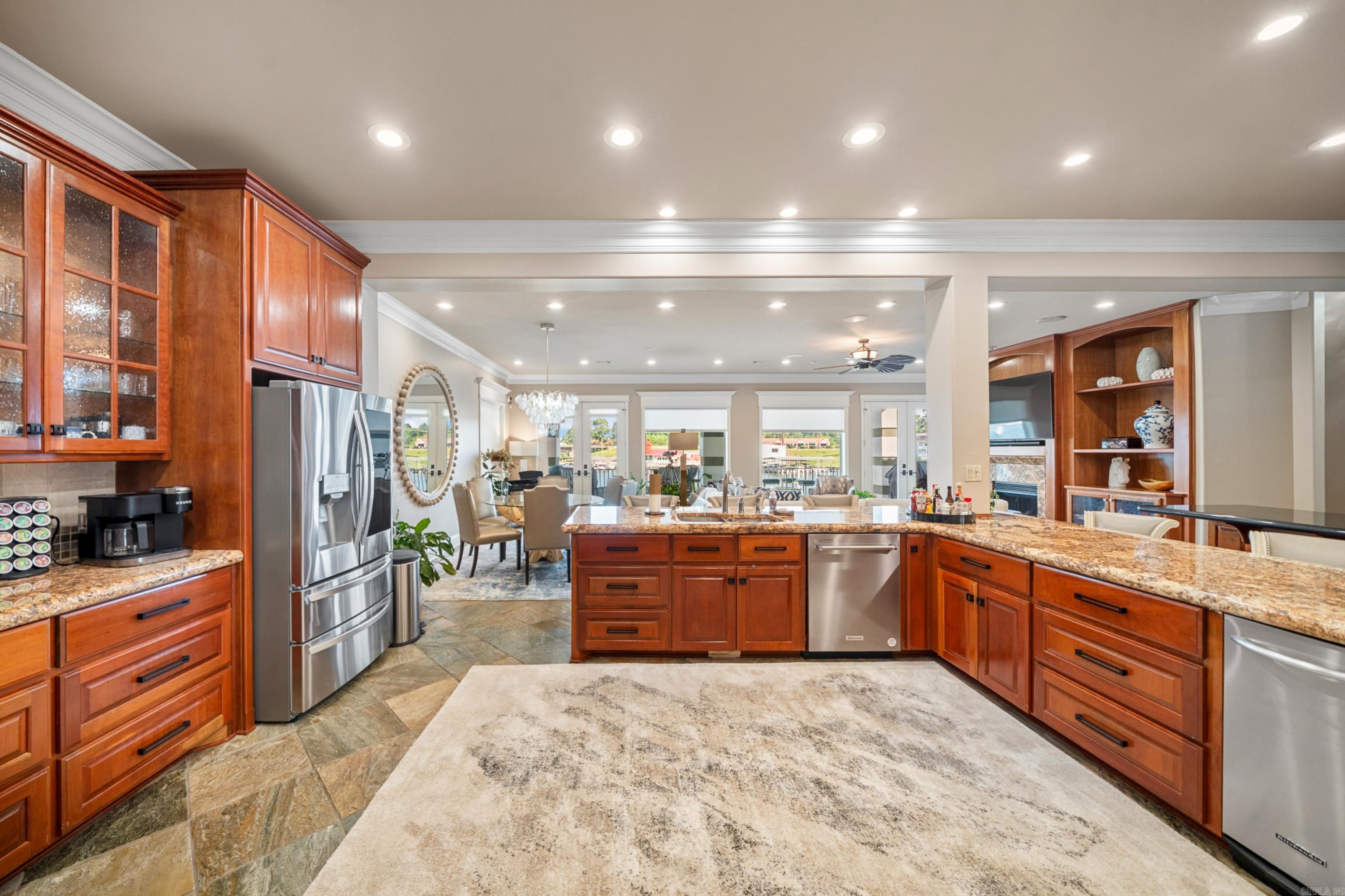 347 Paradise Pt  Hot Springs, AR