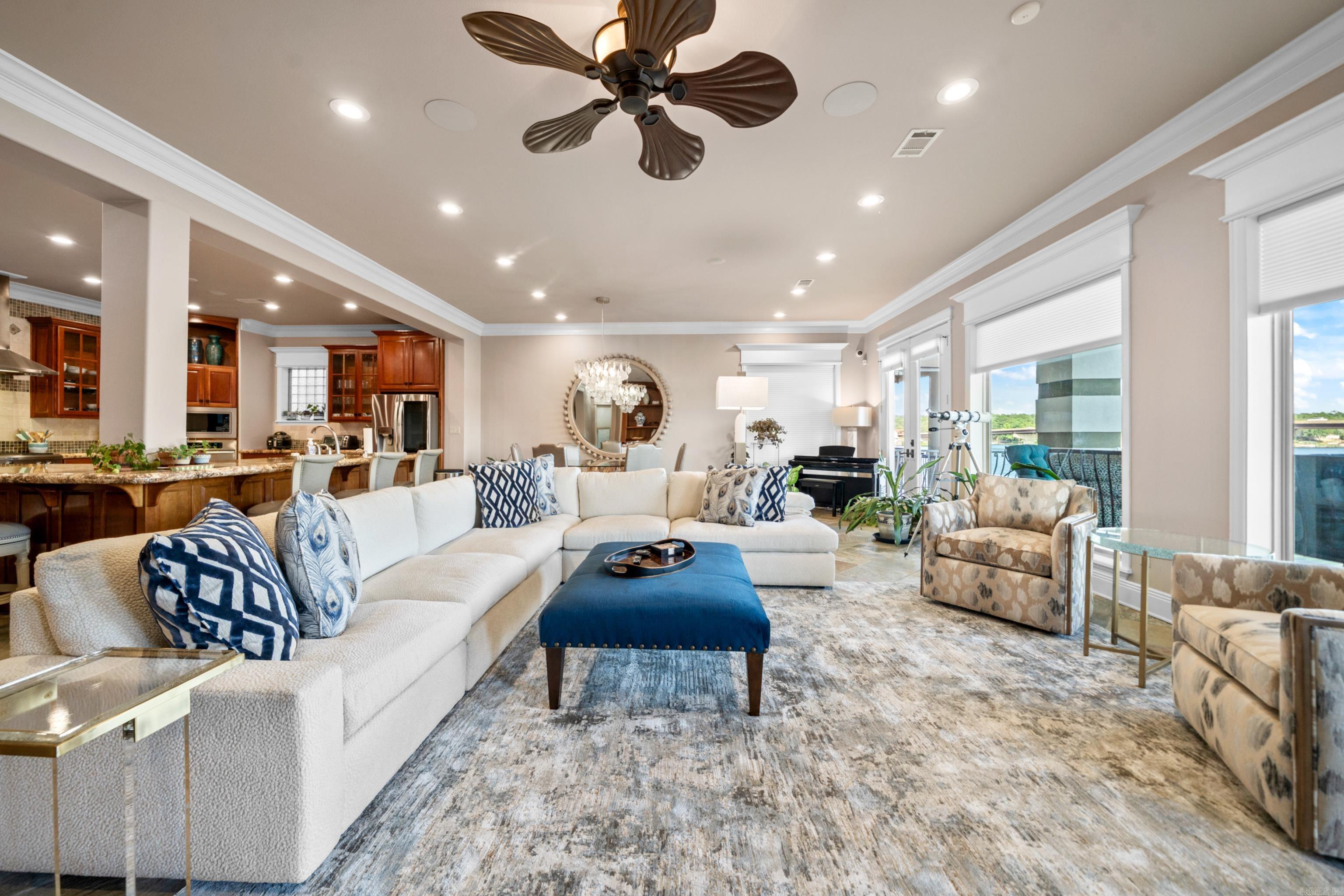 347 Paradise Pt  Hot Springs, AR