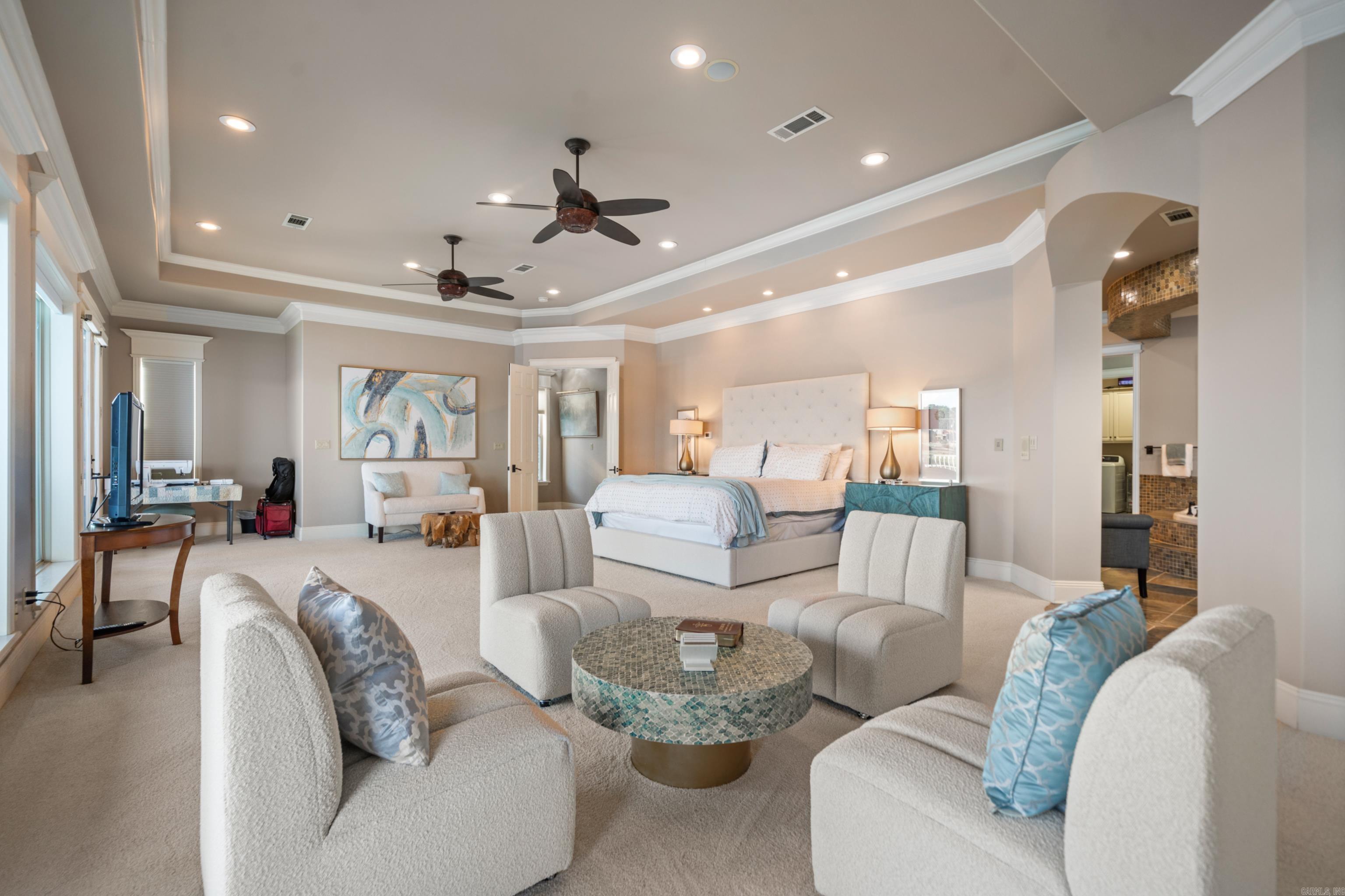 347 Paradise Pt  Hot Springs, AR