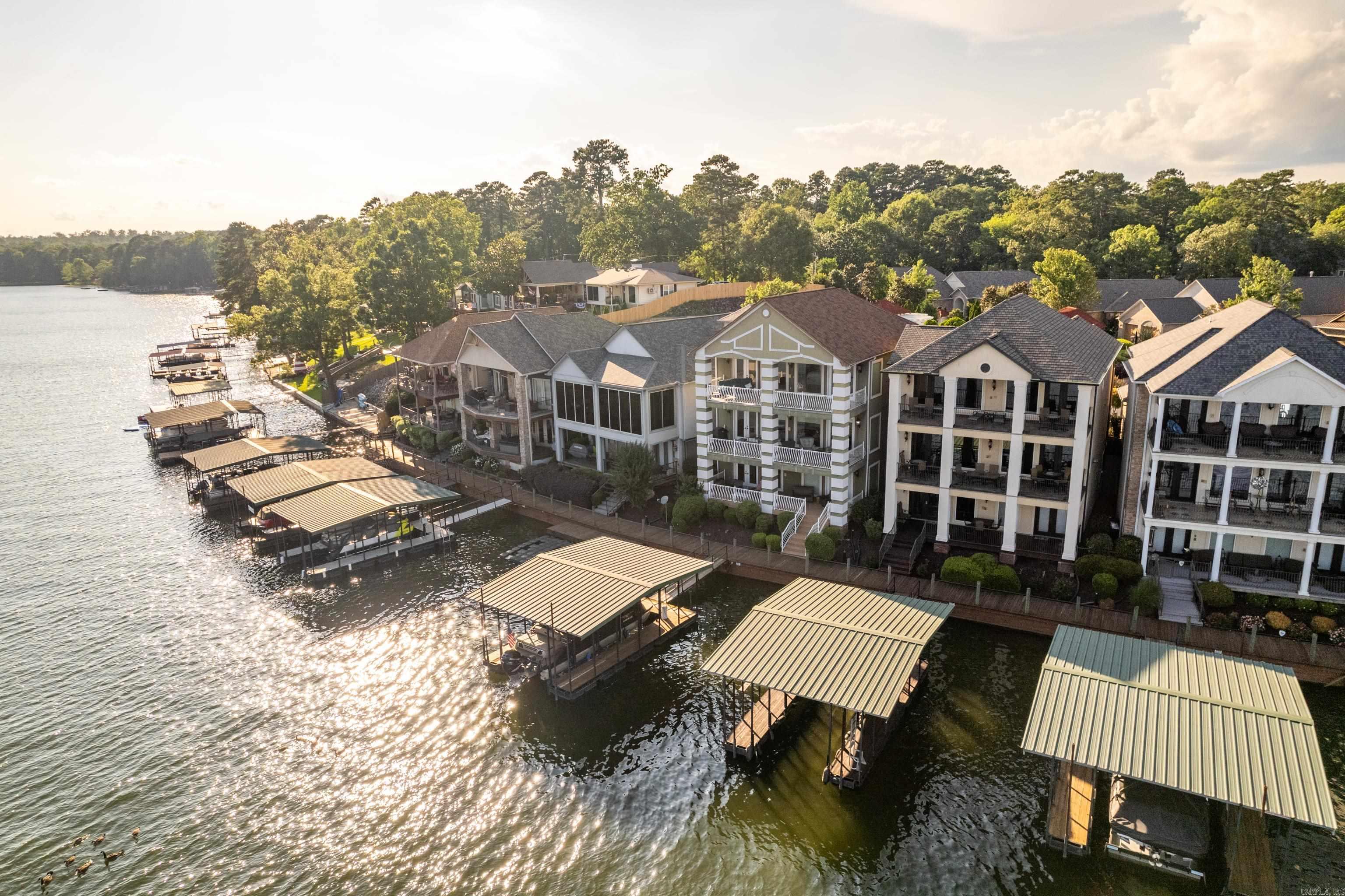 347 Paradise Pt  Hot Springs, AR