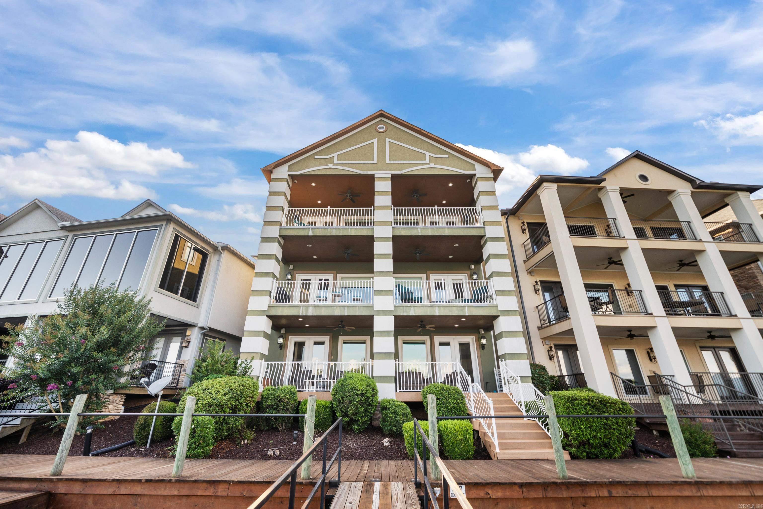 347 Paradise Pt  Hot Springs, AR