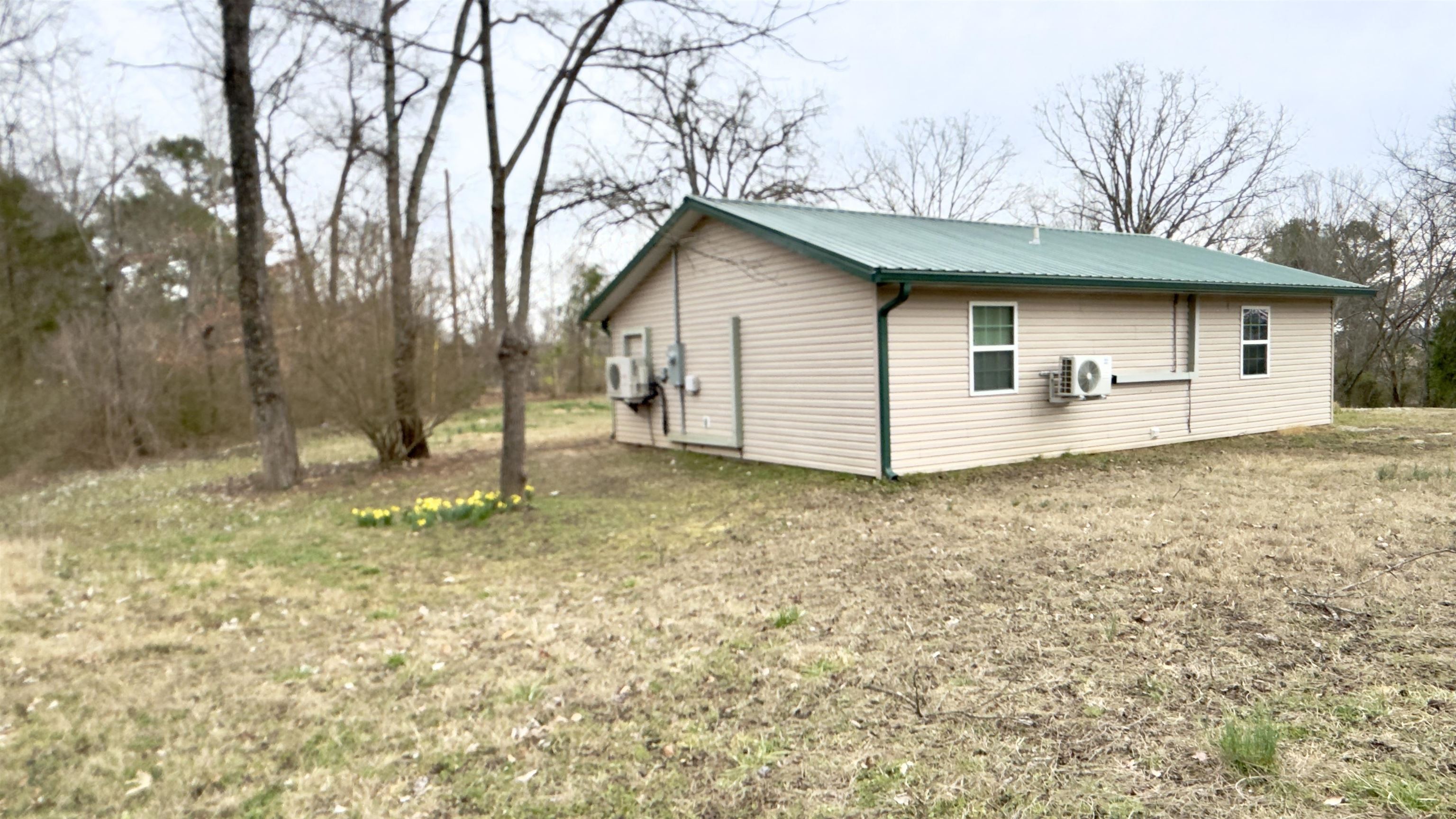 1273 Knob Creek  Melbourne, AR