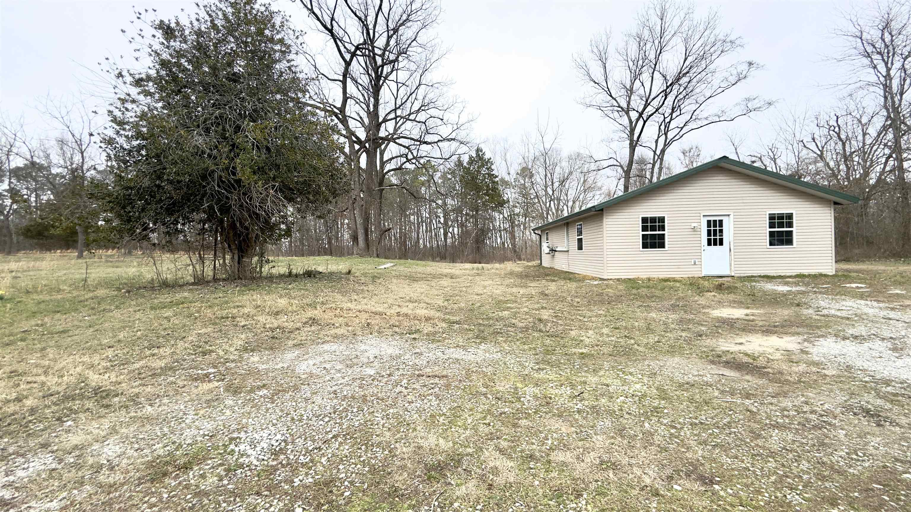 1273 Knob Creek  Melbourne, AR