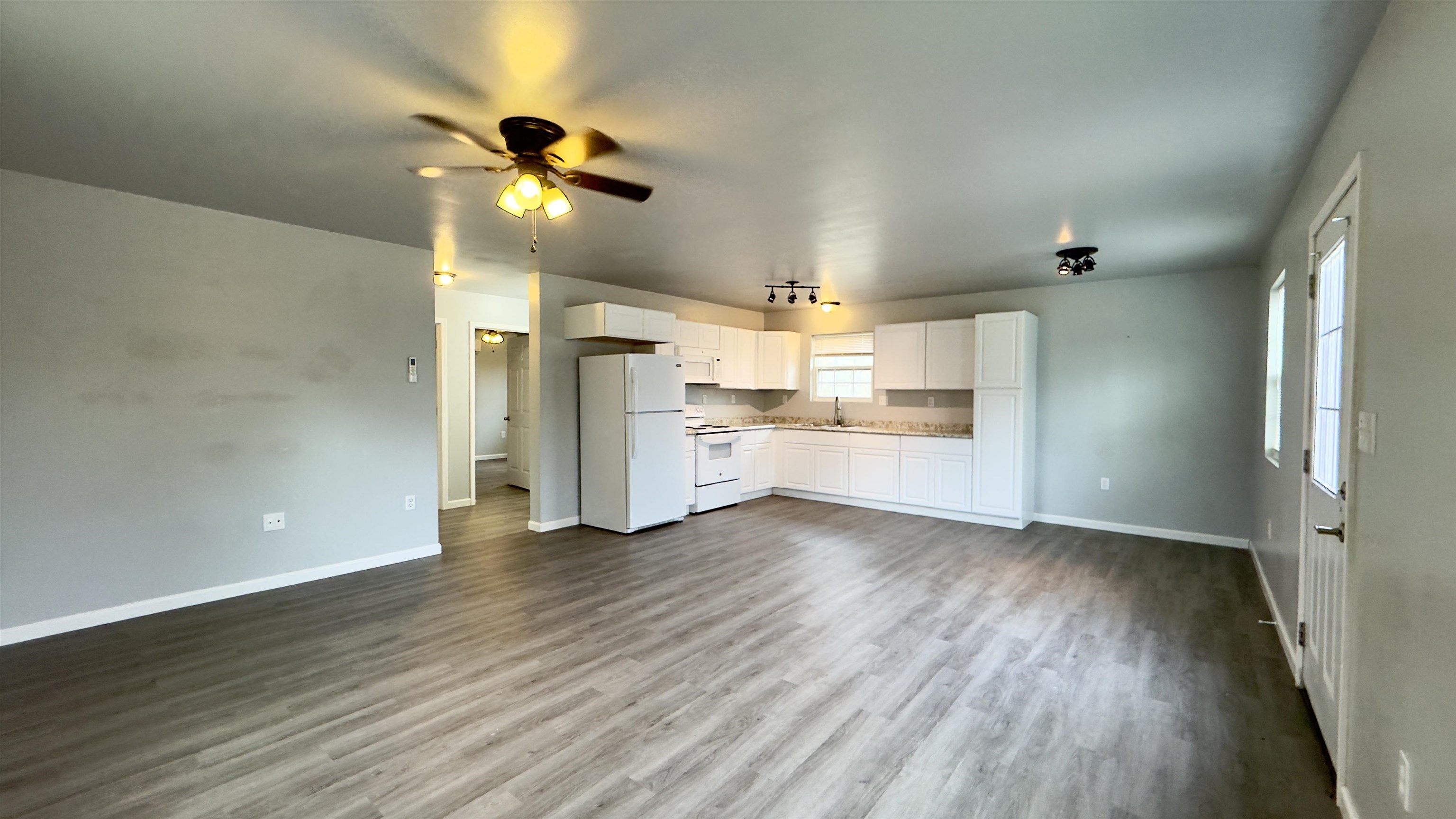 1273 Knob Creek  Melbourne, AR