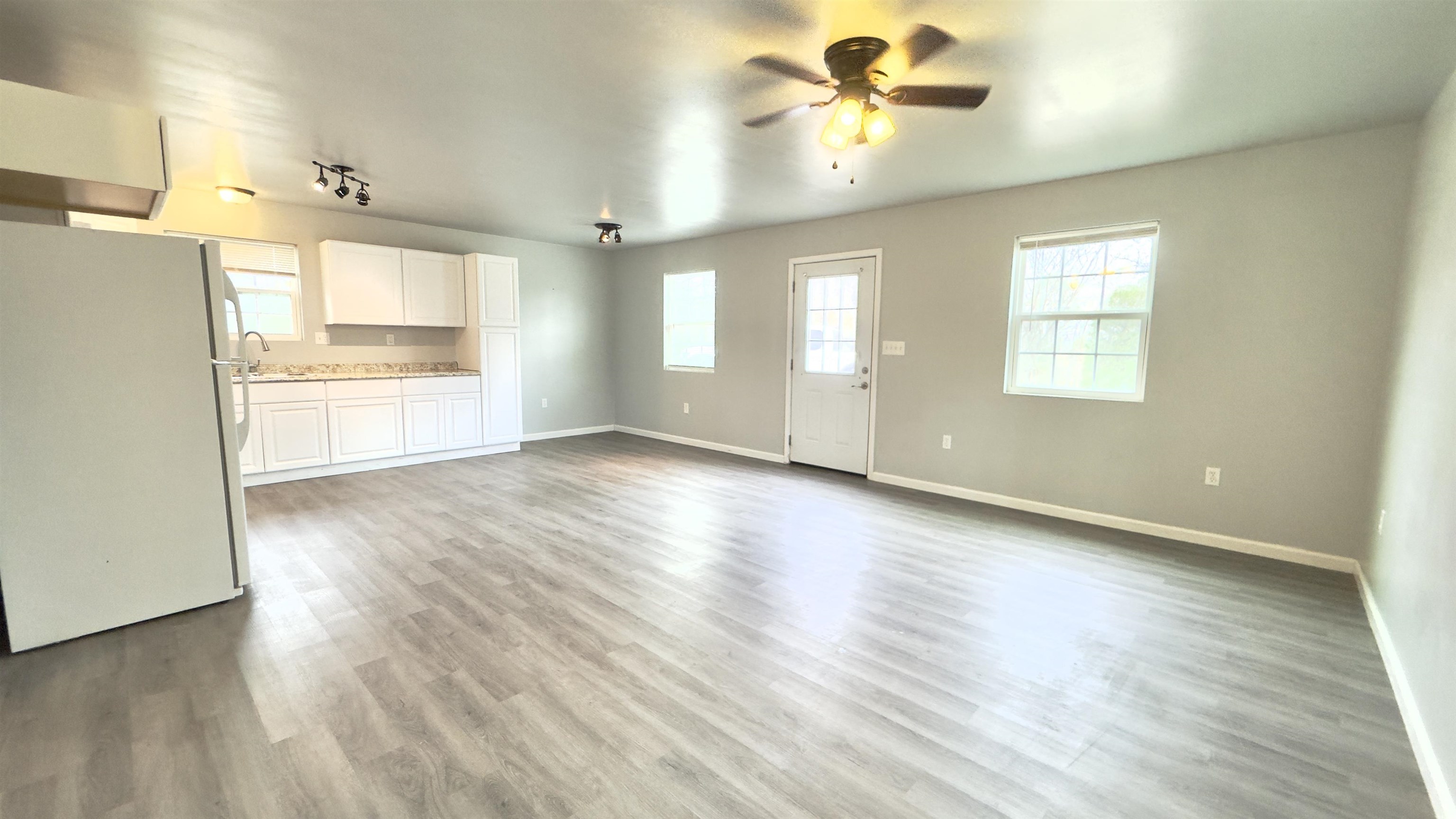 1273 Knob Creek  Melbourne, AR