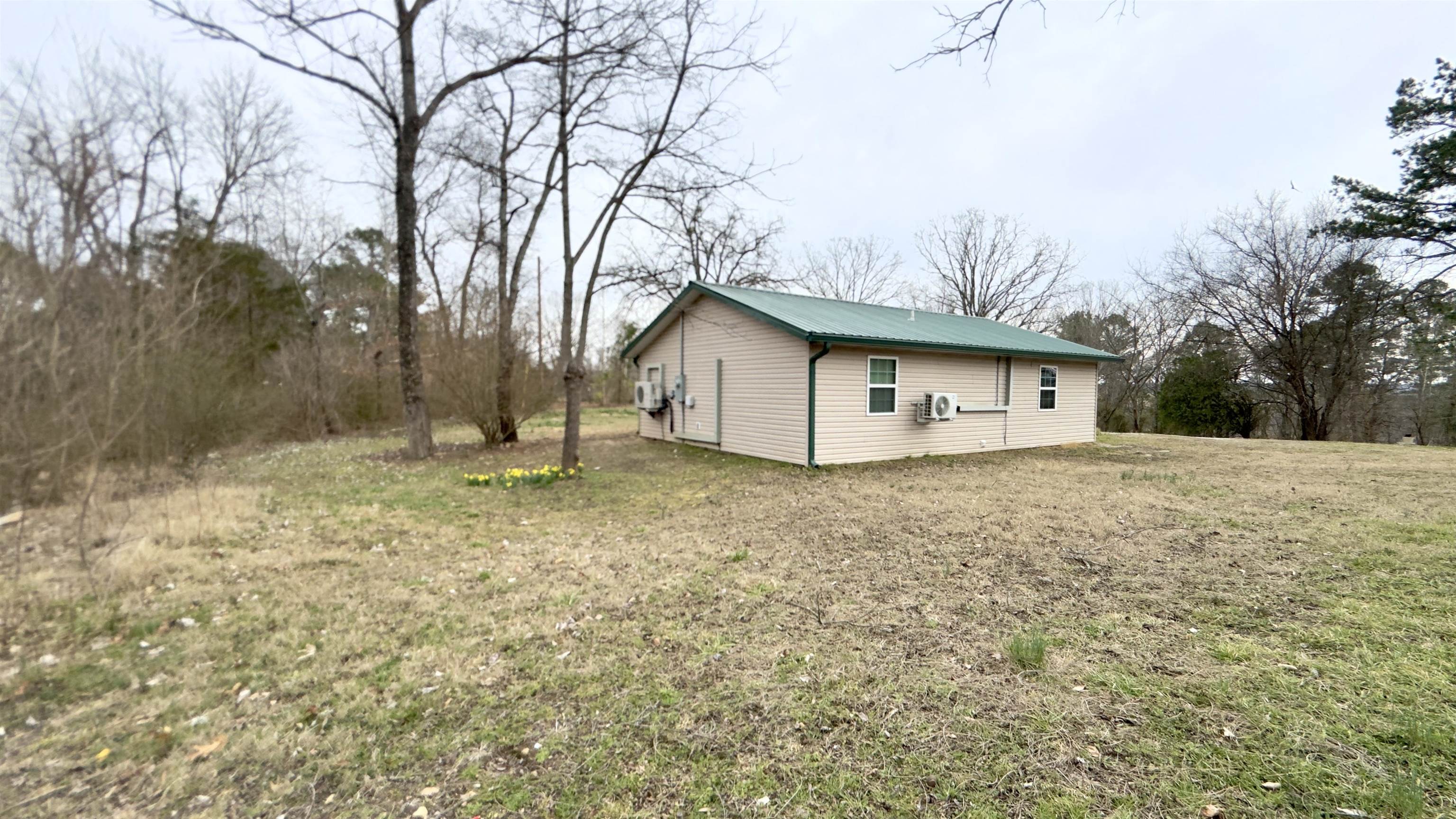 1273 Knob Creek  Melbourne, AR