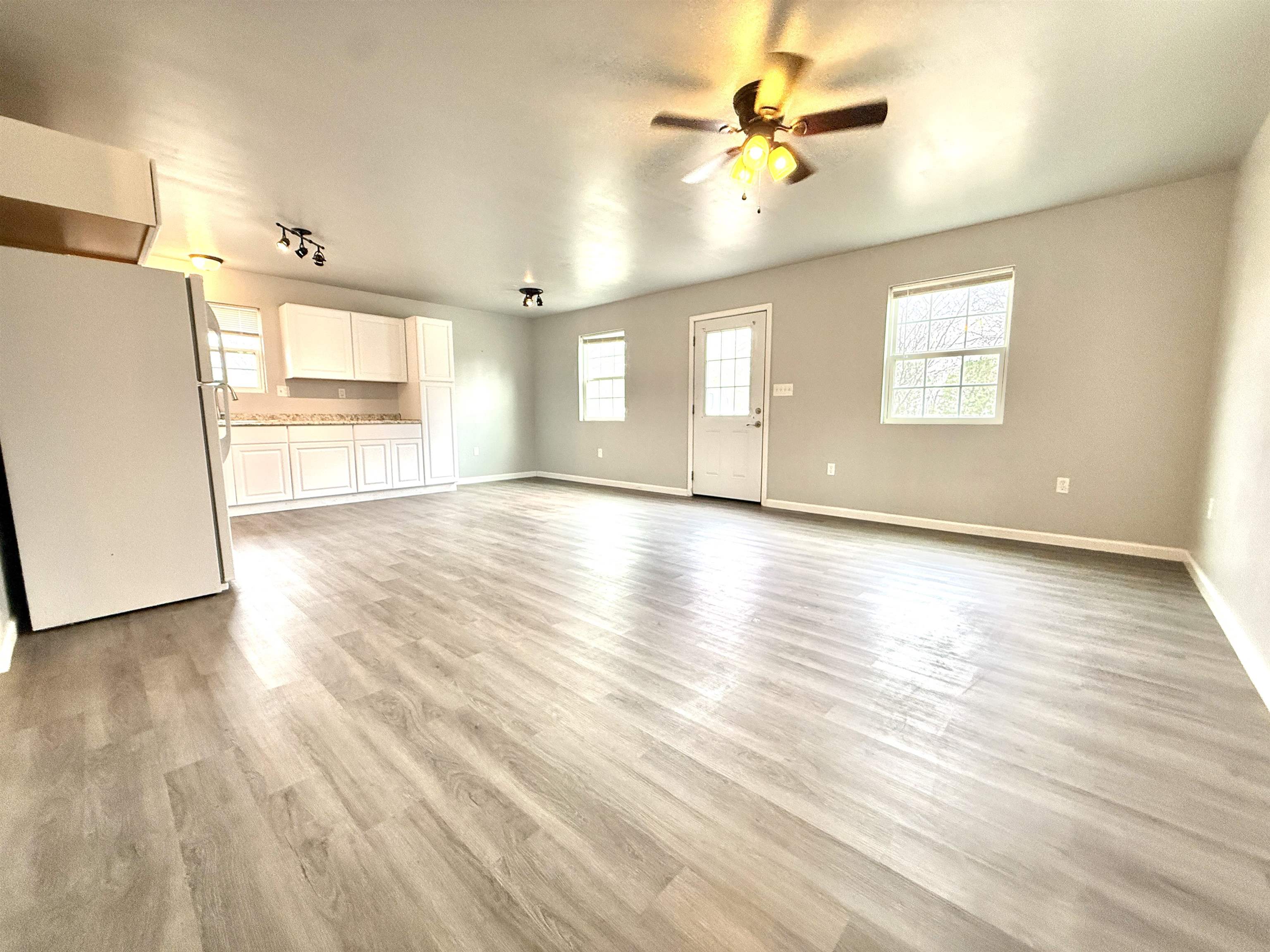 1273 Knob Creek  Melbourne, AR