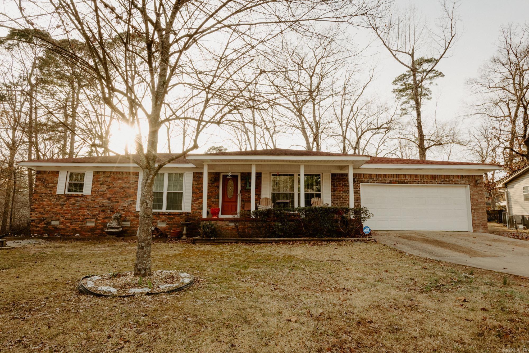 1512 Chris  Benton, AR