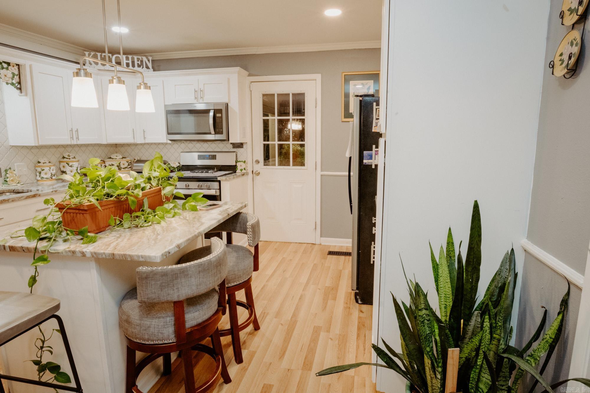 1512 Chris  Benton, AR