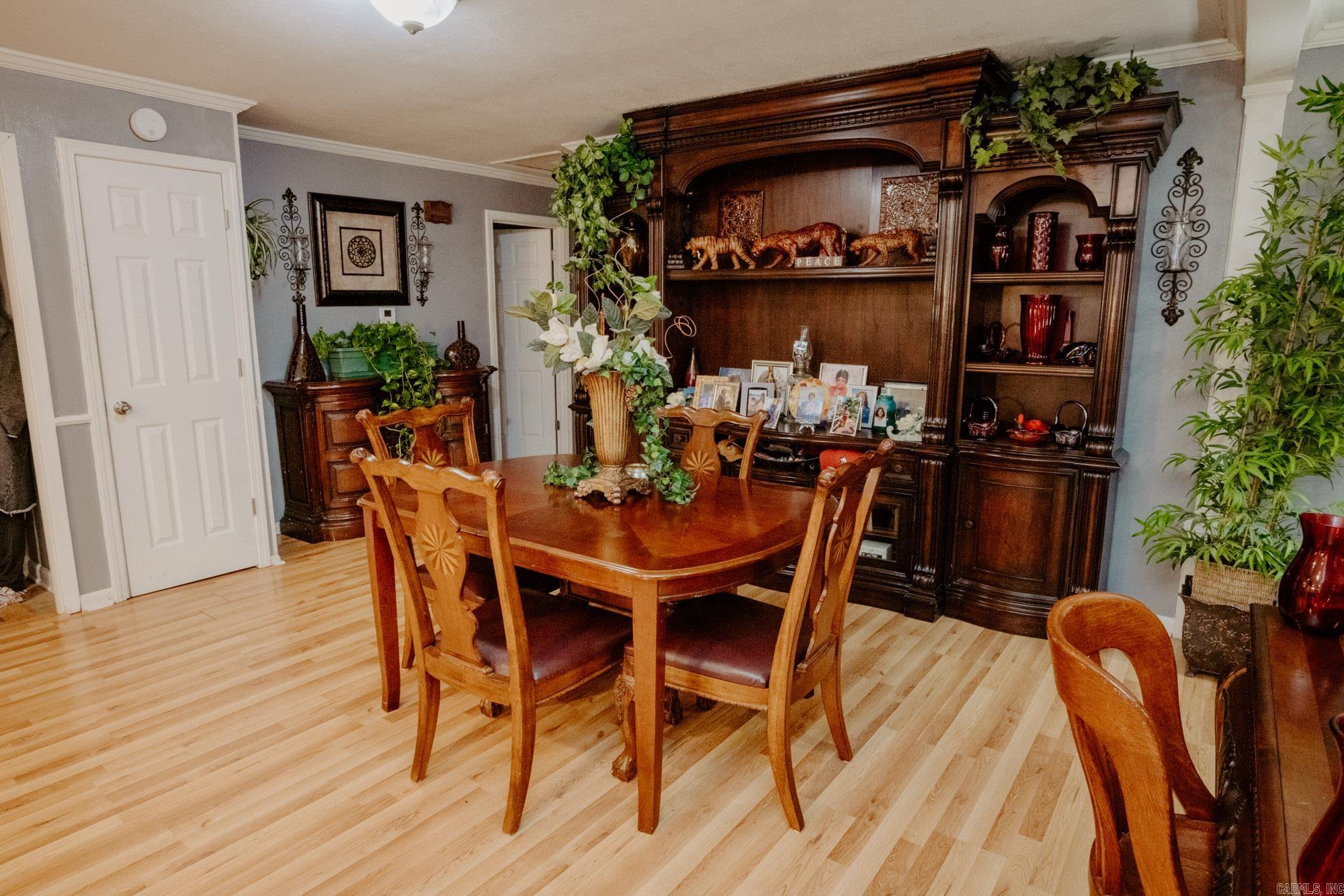 1512 Chris  Benton, AR