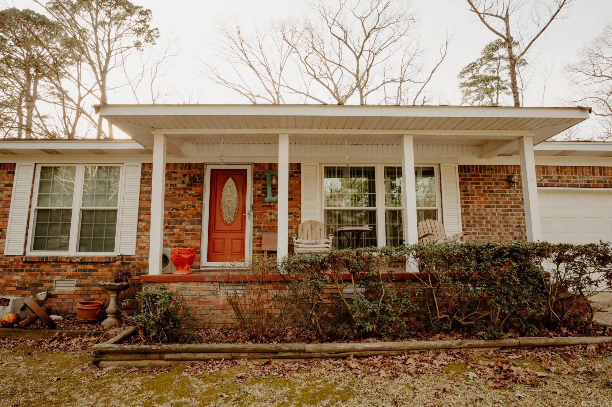 1512 Chris  Benton, AR