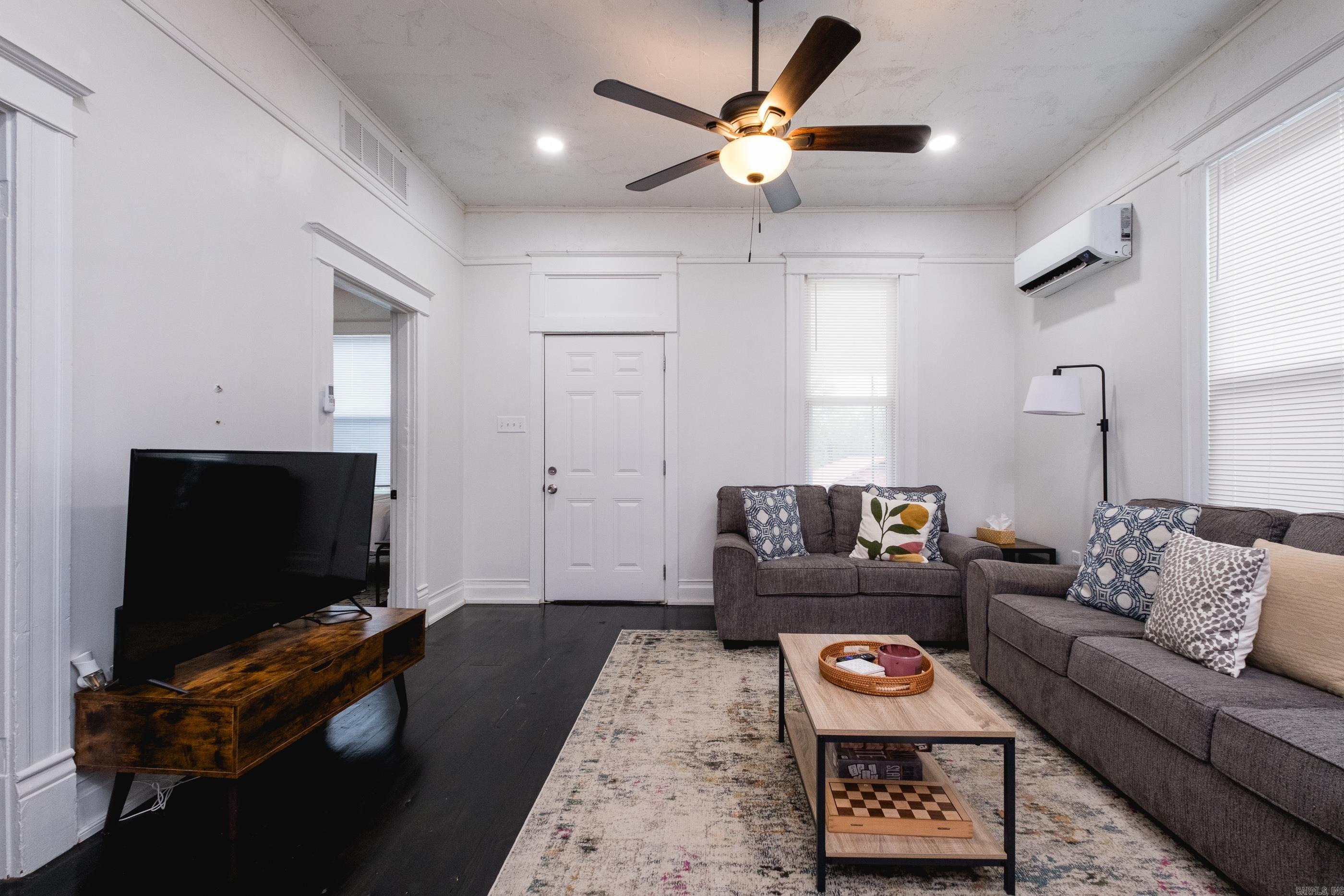 3523 W 10th  Little Rock, AR