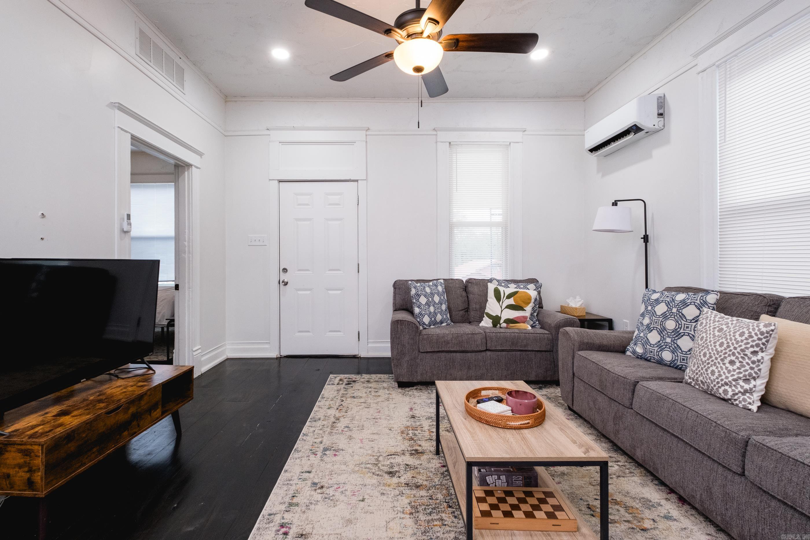 3523 W 10th  Little Rock, AR