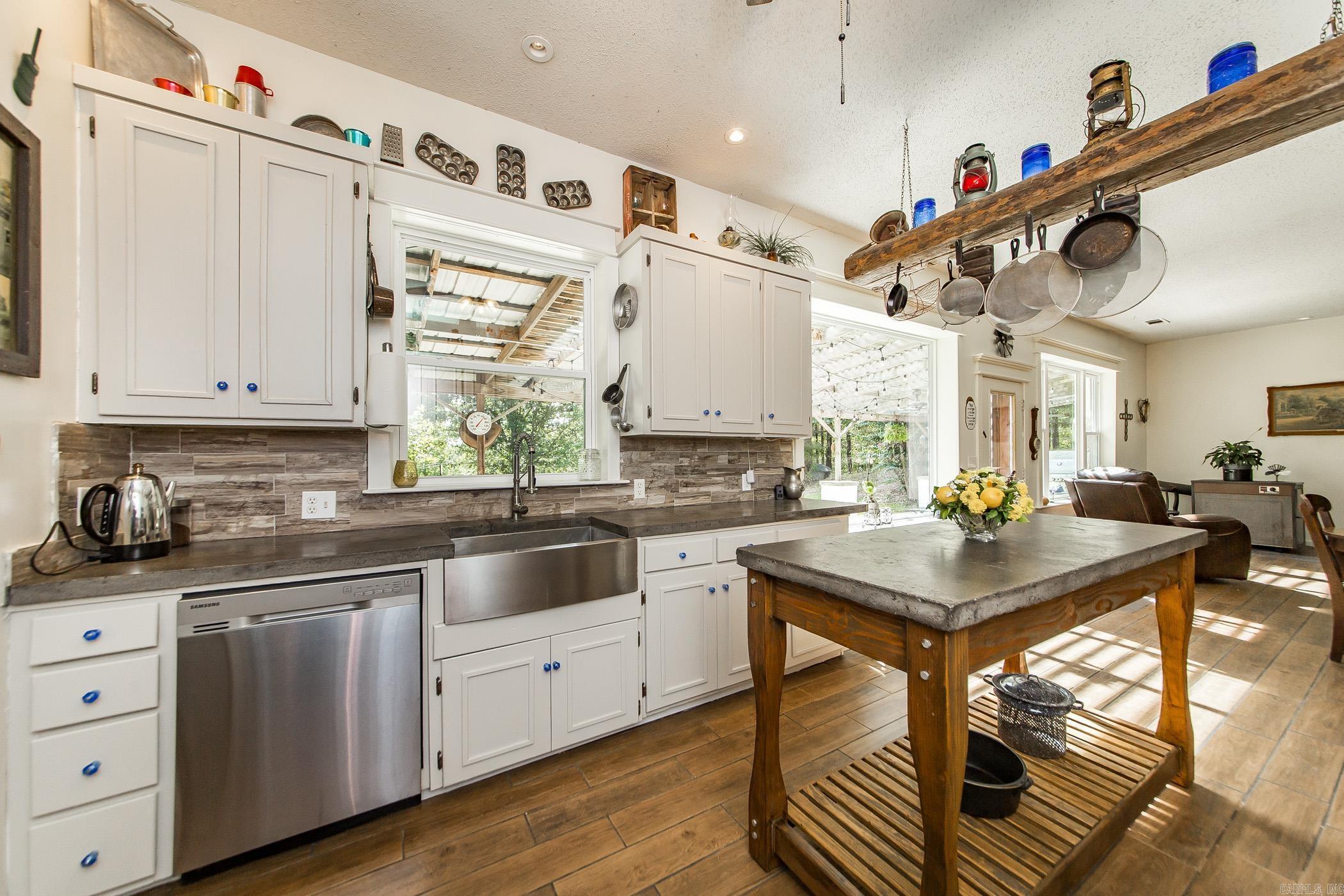 4547 Buttercreek Road  Scotland, AR