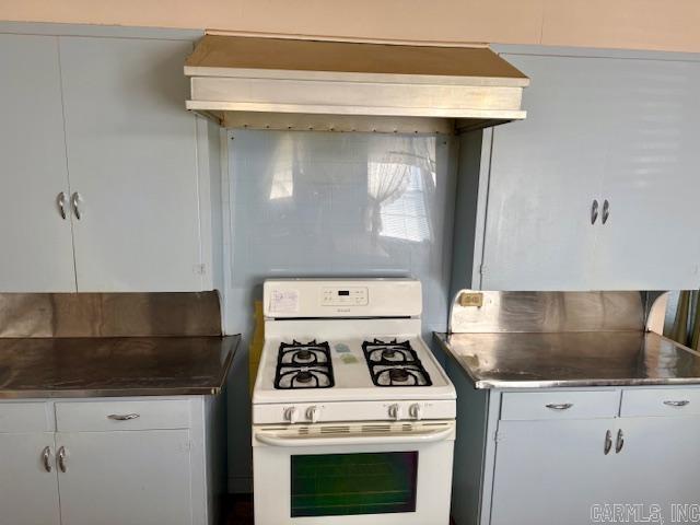 1215 W Oak  El Dorado, AR