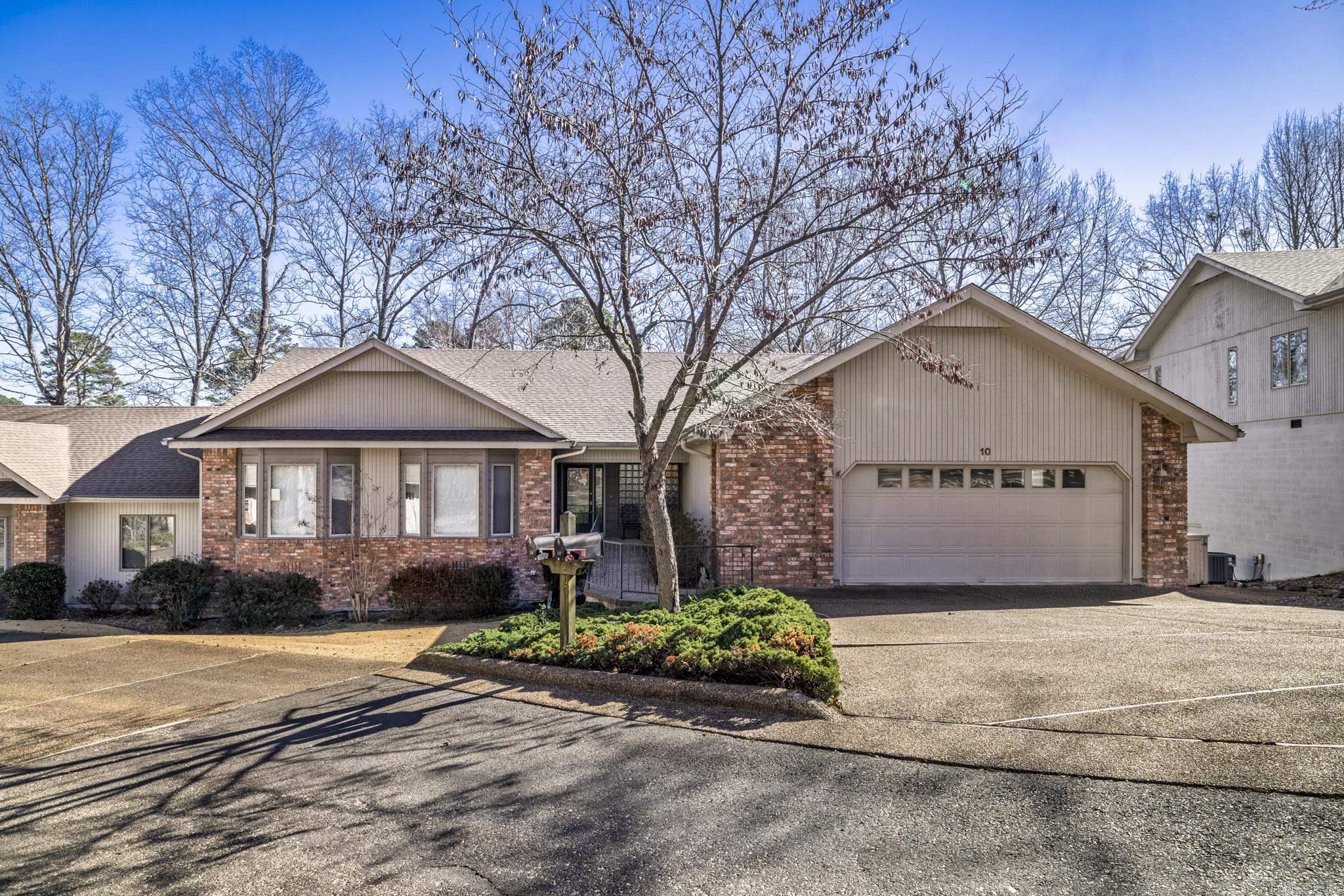 10 Emanuel  Hot Springs Village, AR