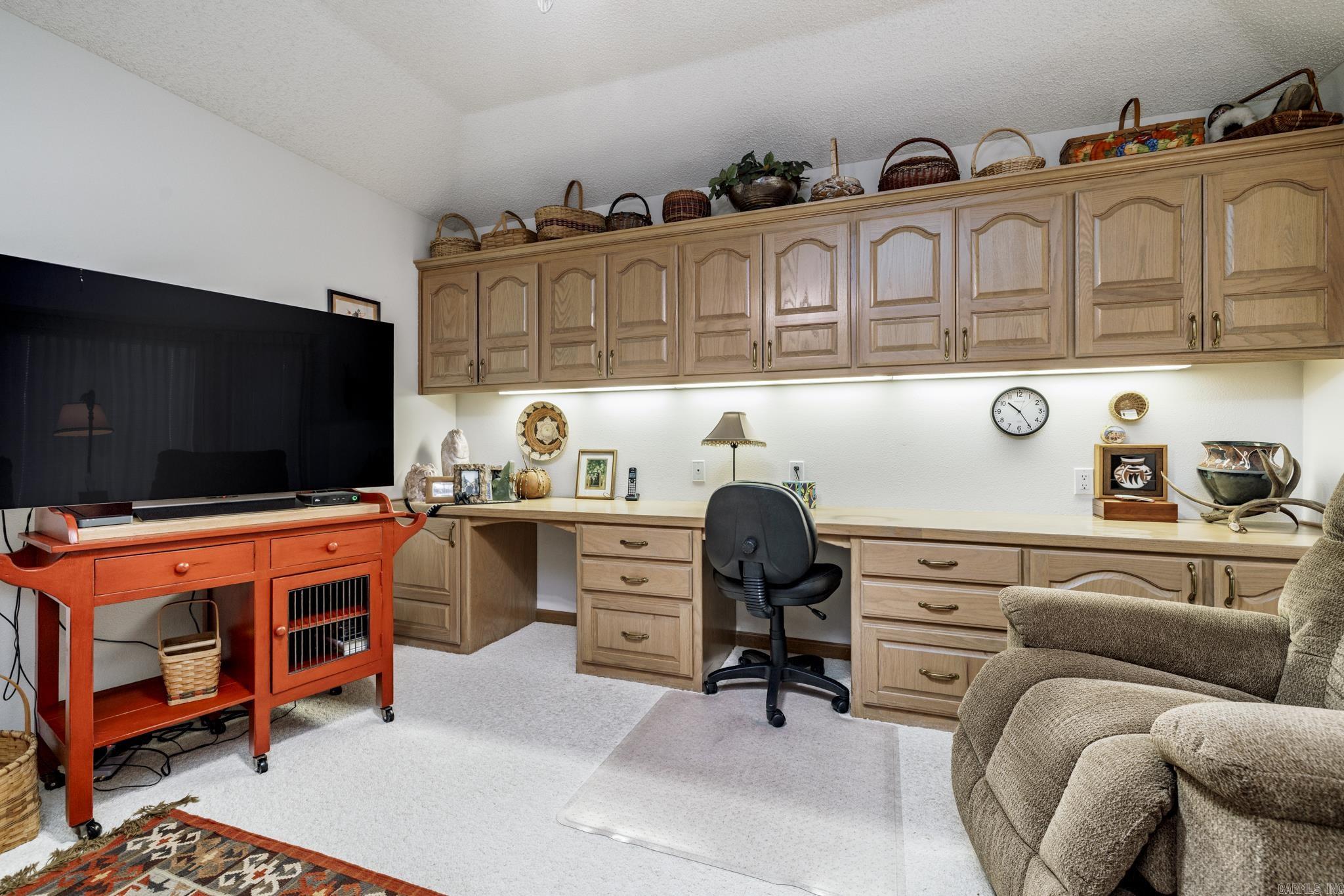 10 Emanuel  Hot Springs Village, AR