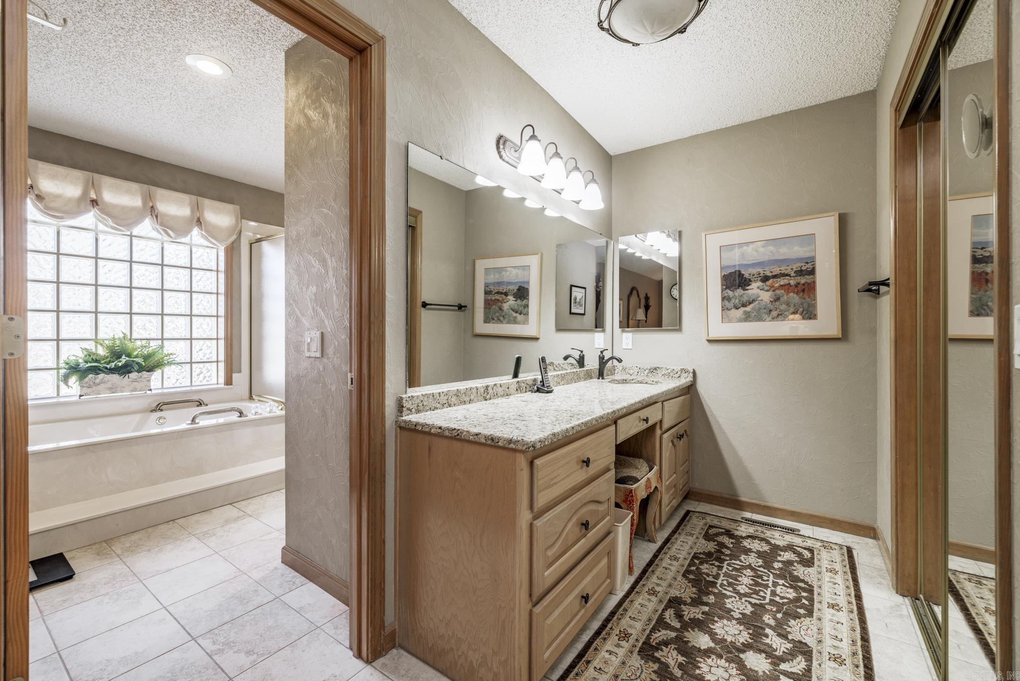 10 Emanuel  Hot Springs Village, AR