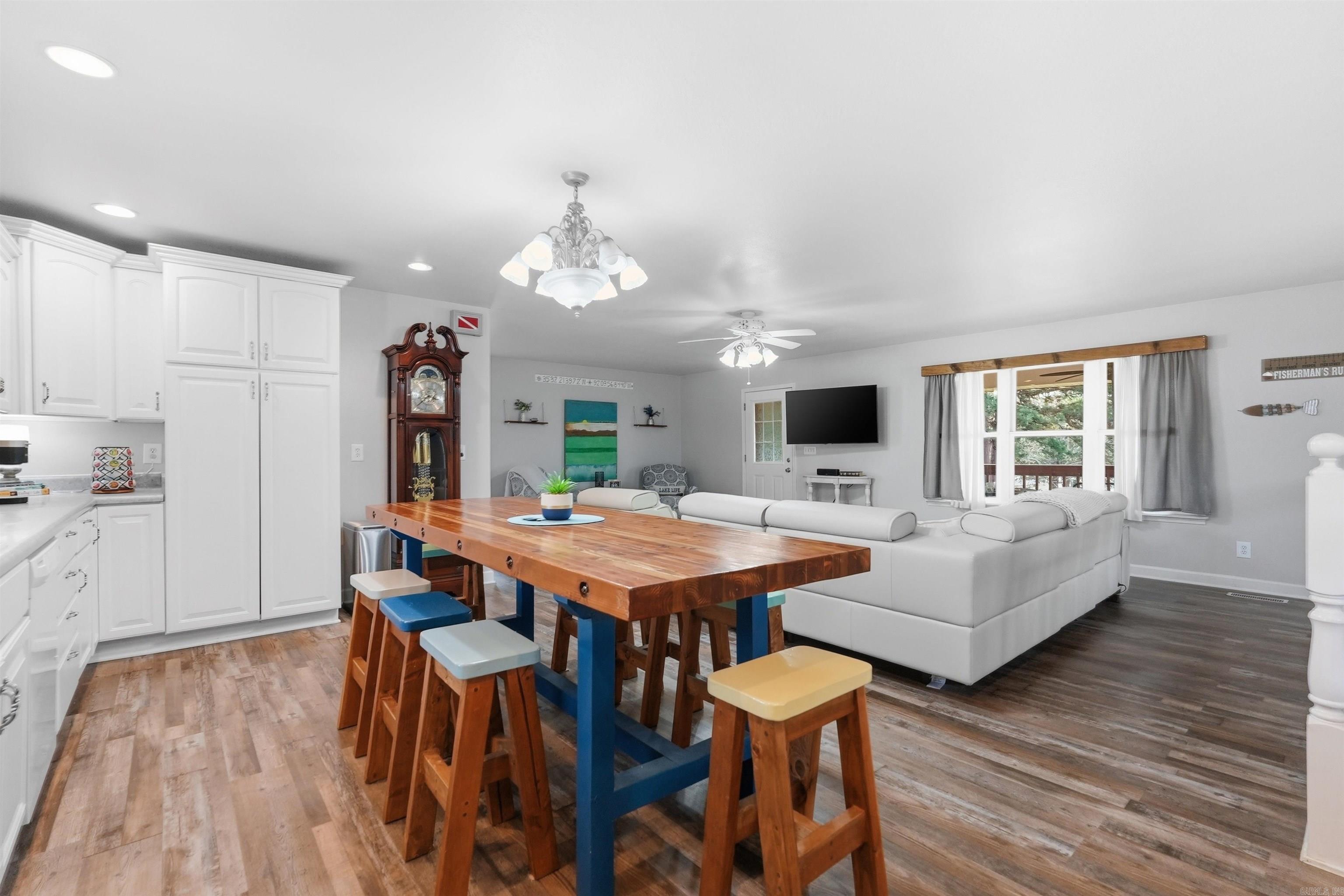 245 Skyline Dr.  Greers Ferry, AR