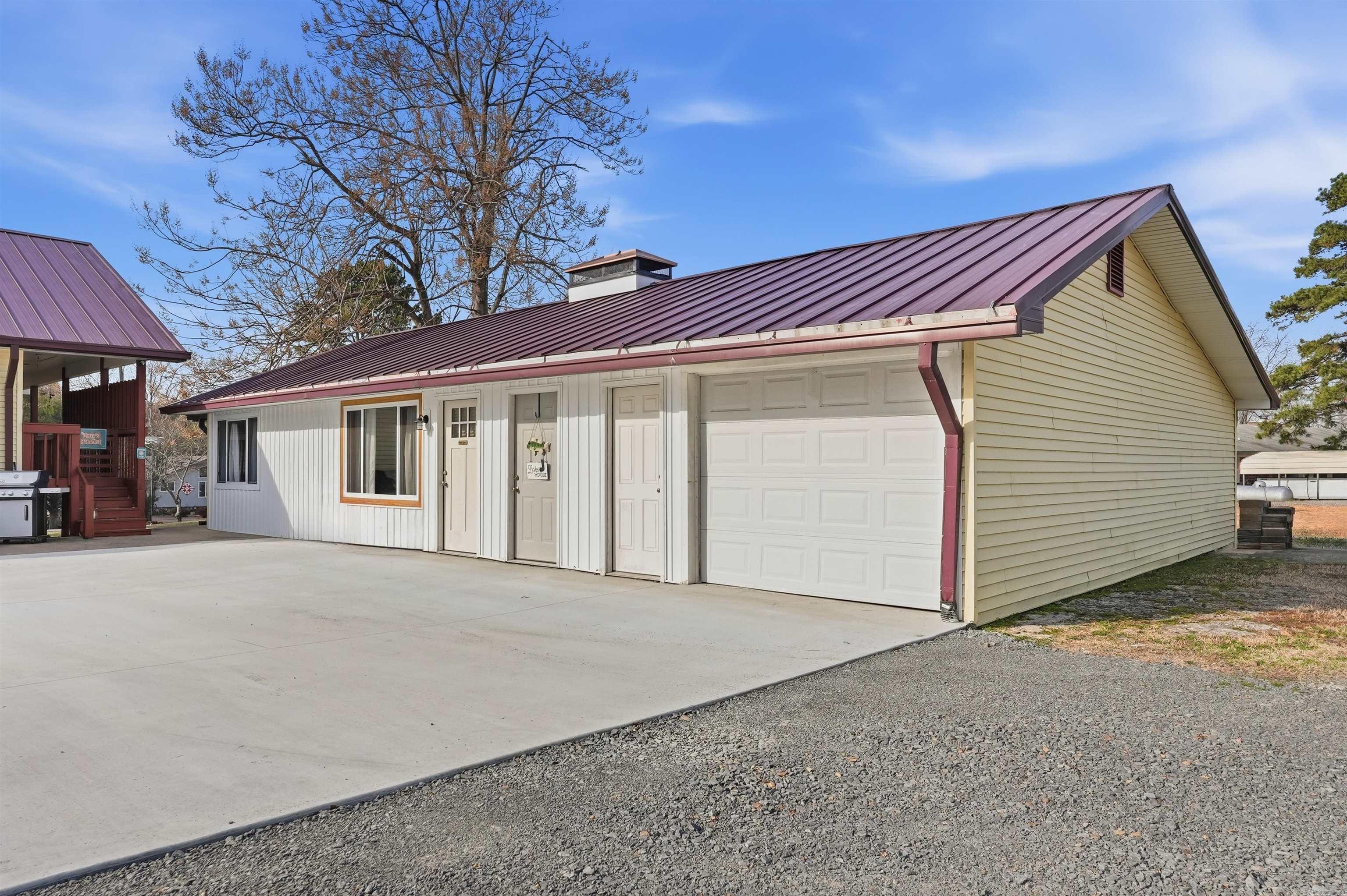 245 Skyline Dr.  Greers Ferry, AR