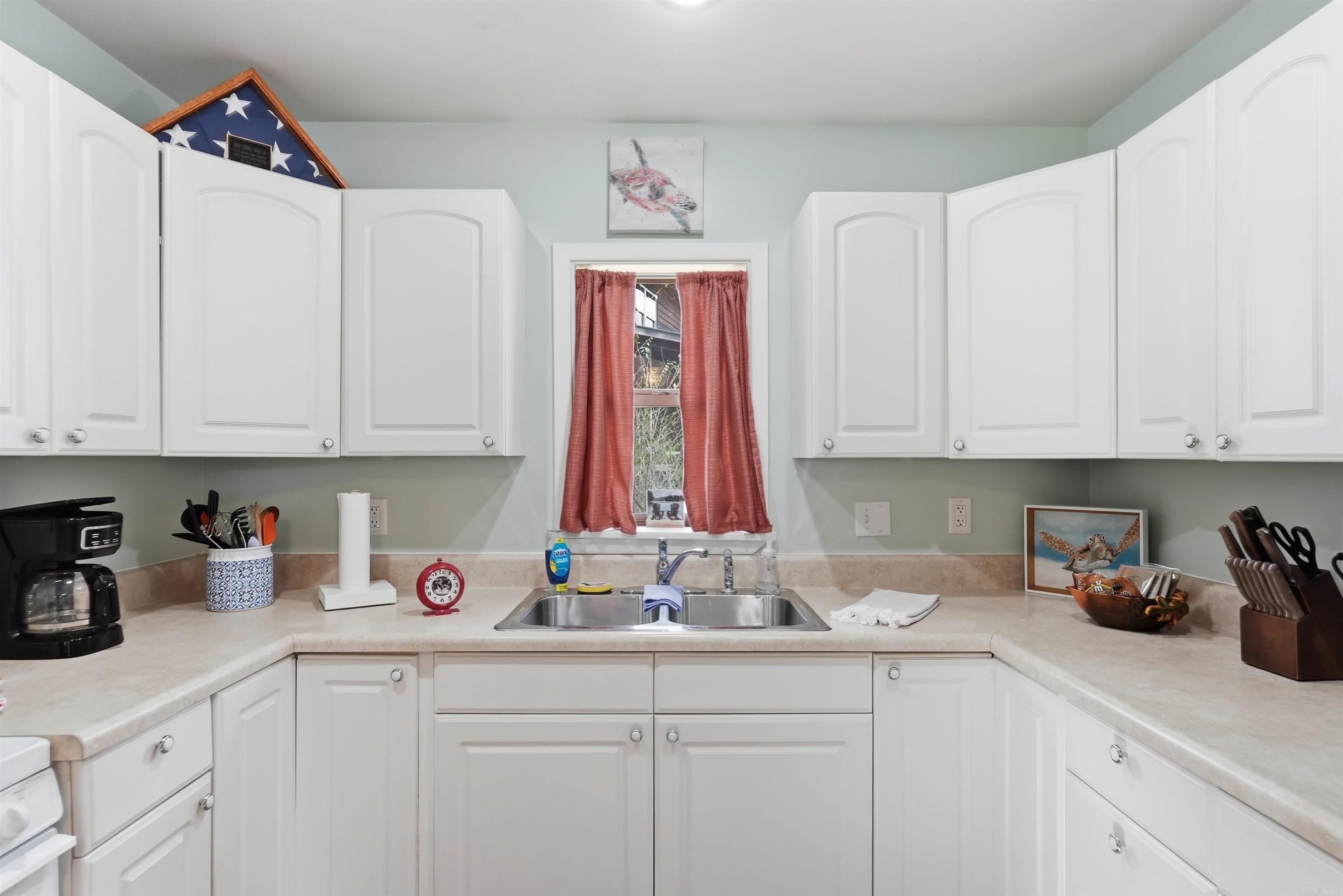 245 Skyline Dr.  Greers Ferry, AR