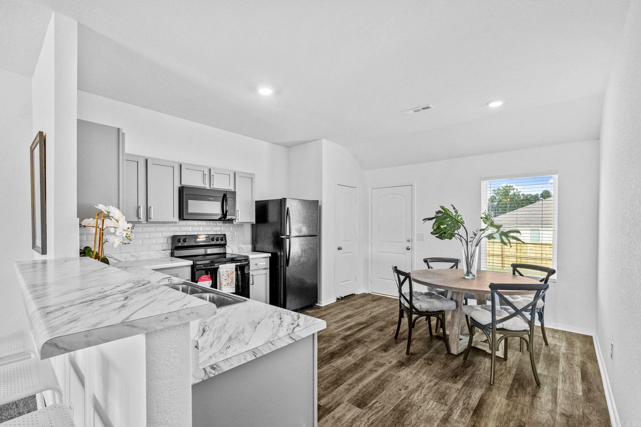 90 Kinley Brook  Cabot, AR