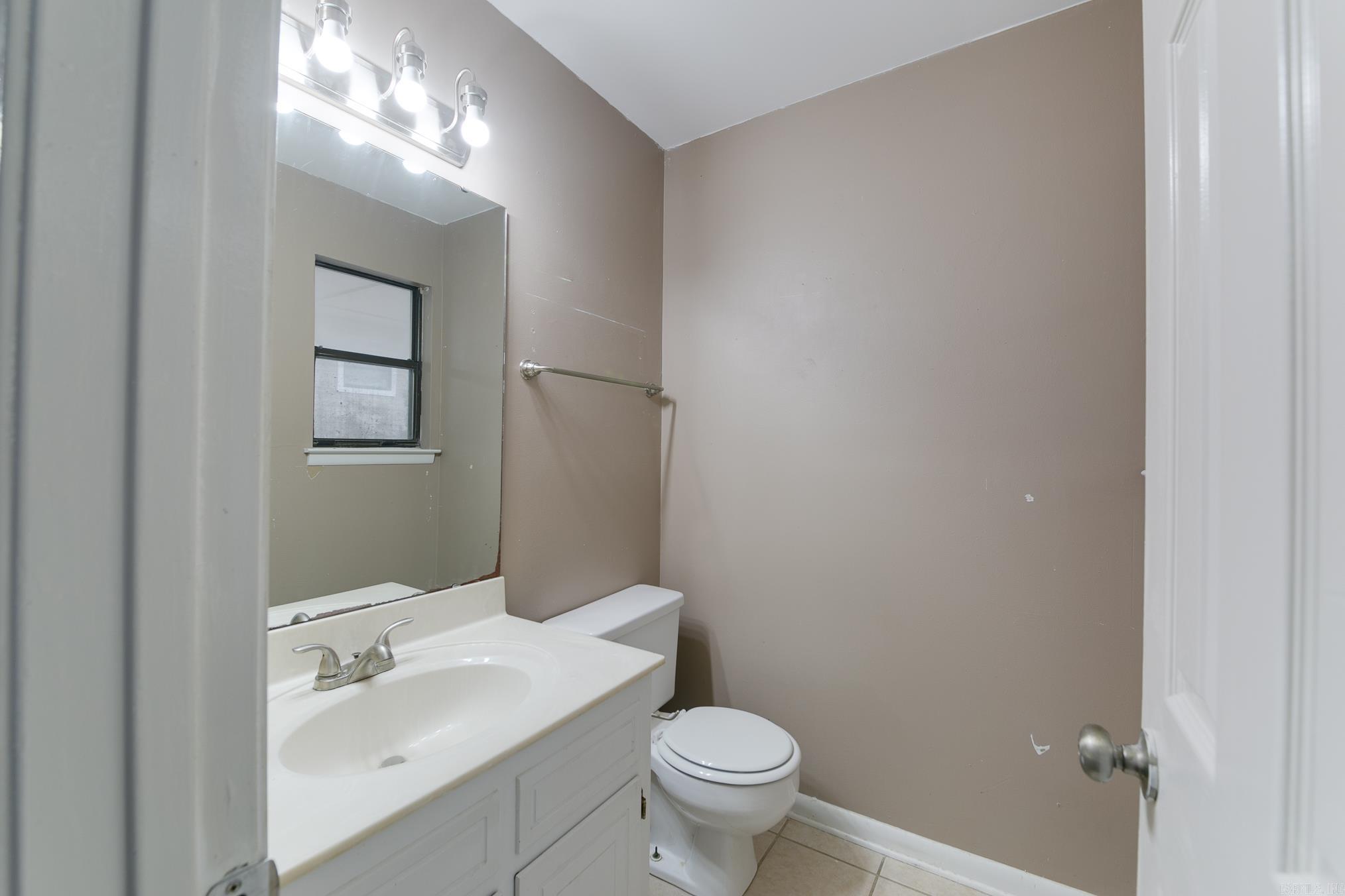 9 Michelle  Jacksonville, AR