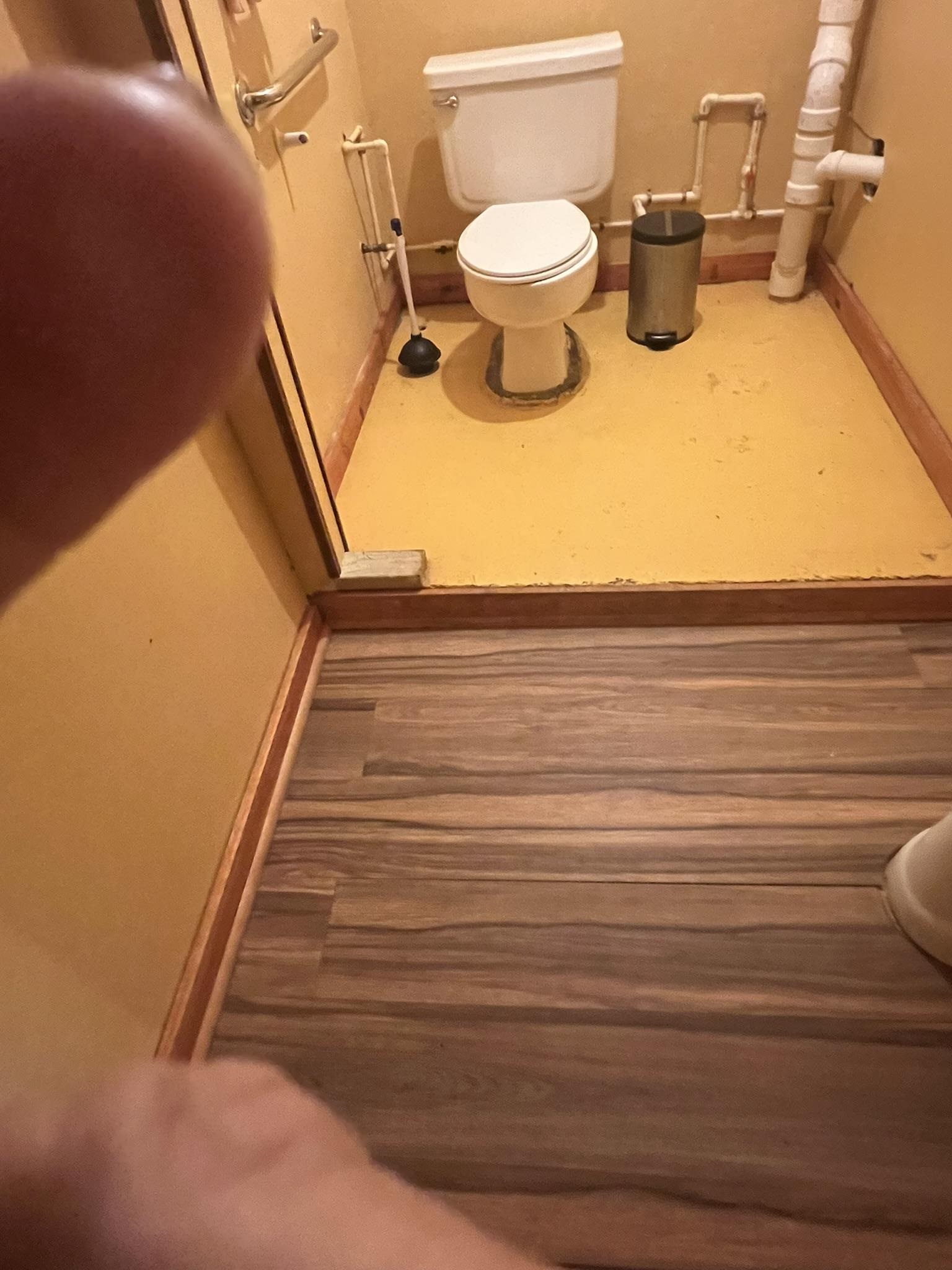 206 E Main  Hardy, AR