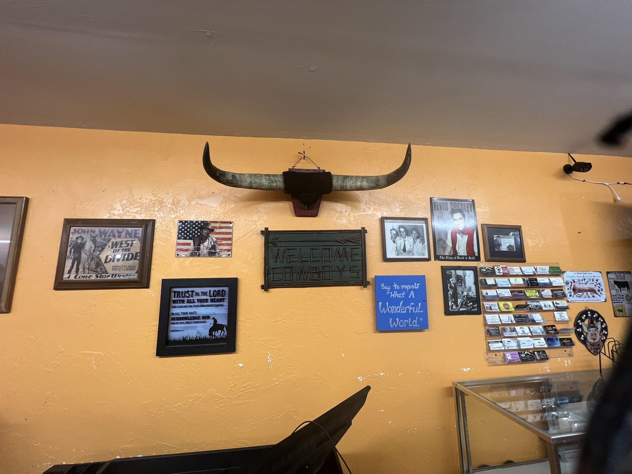 206 E Main  Hardy, AR