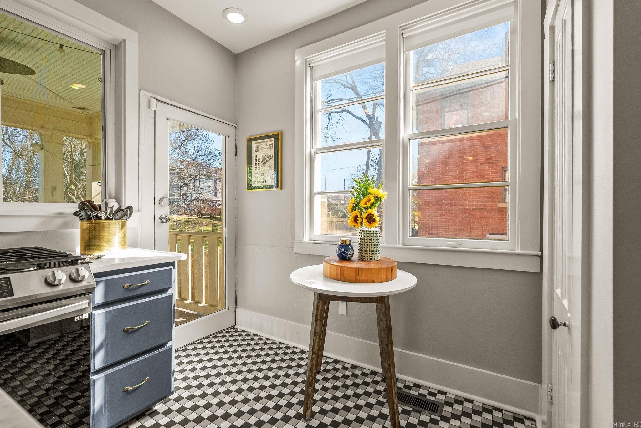 1811 S Louisiana Street  Little Rock, AR