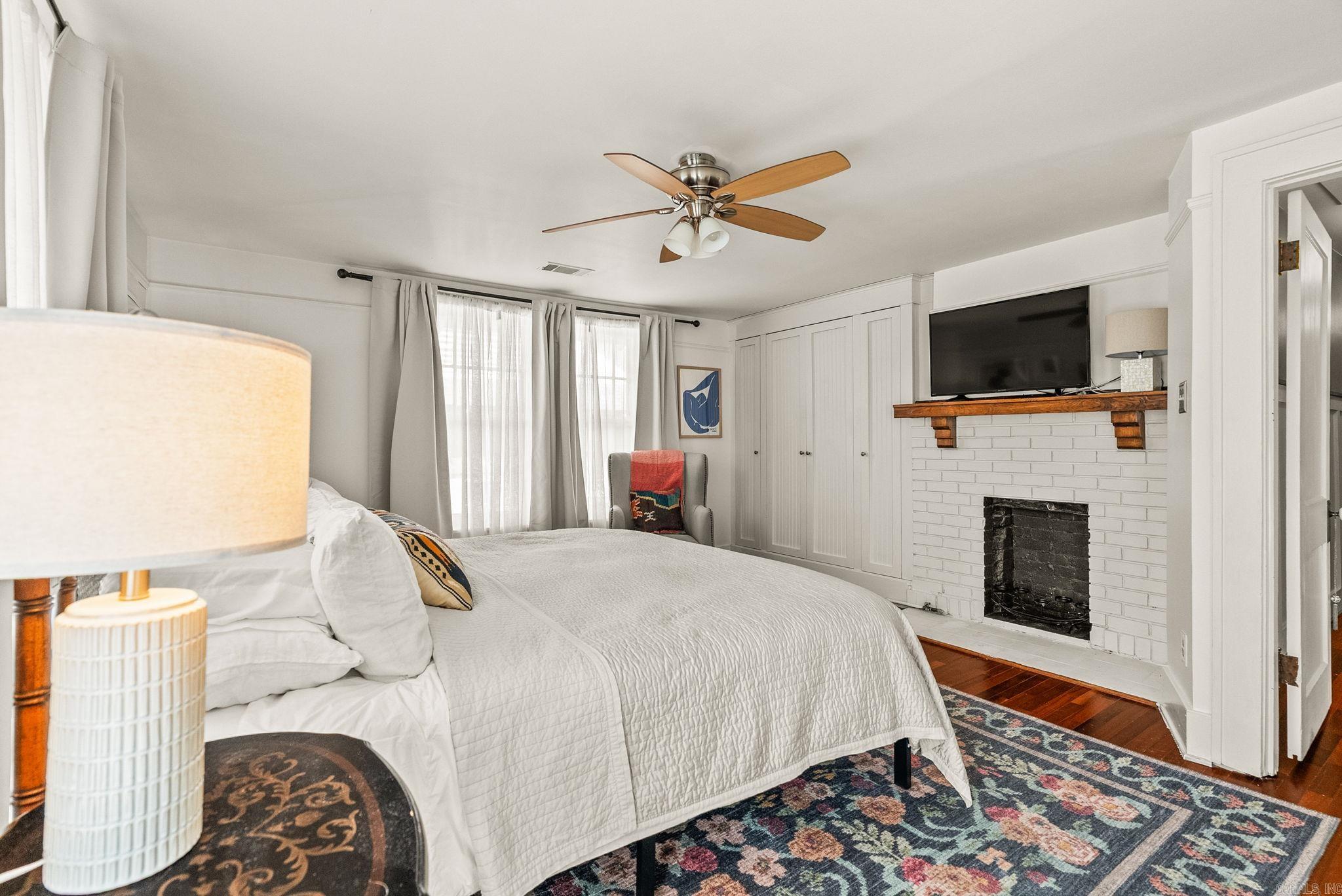 1811 S Louisiana Street  Little Rock, AR