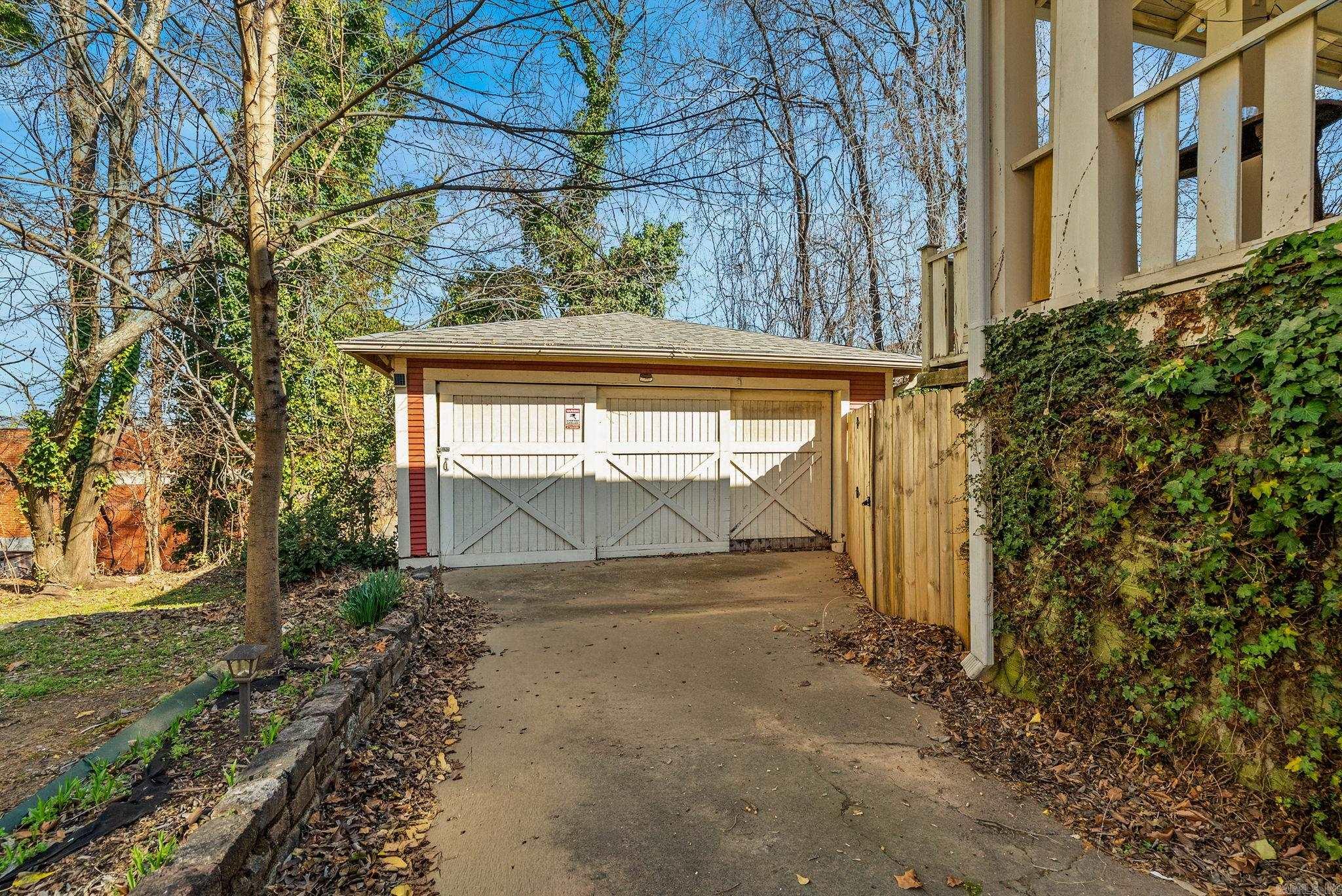 1811 S Louisiana Street  Little Rock, AR