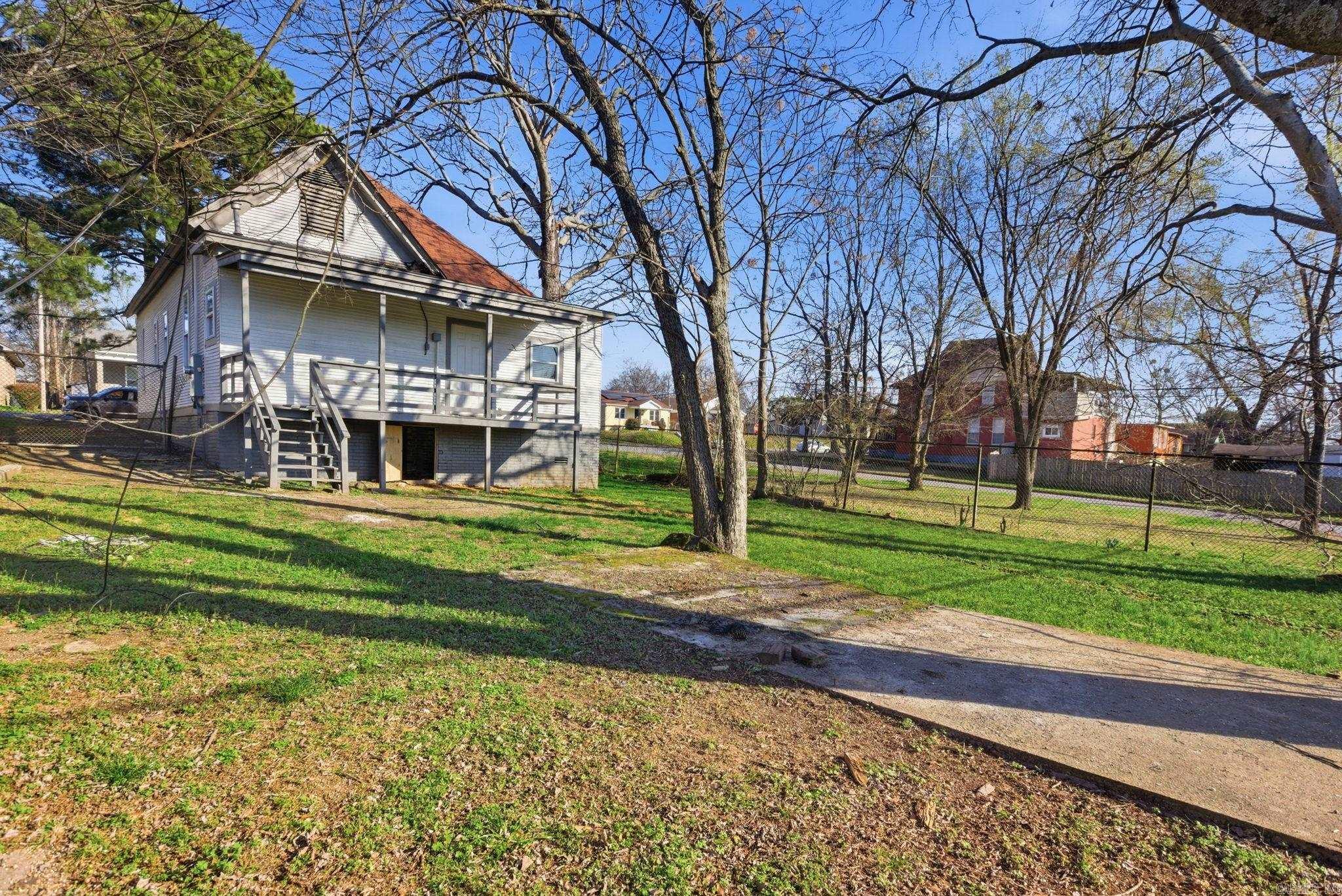 1518 Welch  Little Rock, AR