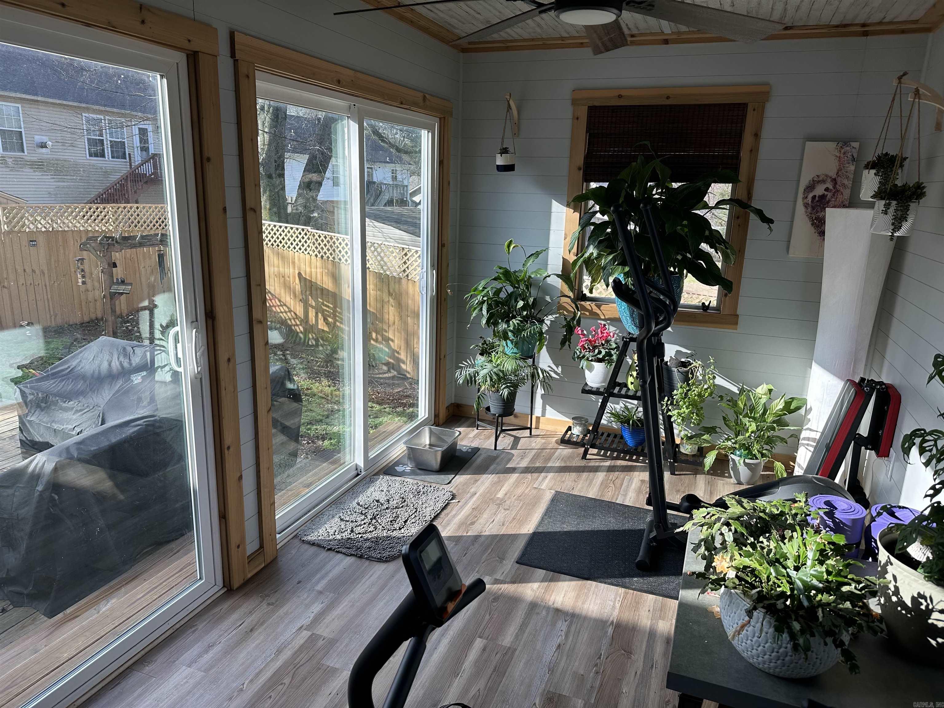 2911 Gage Dr  Benton, AR