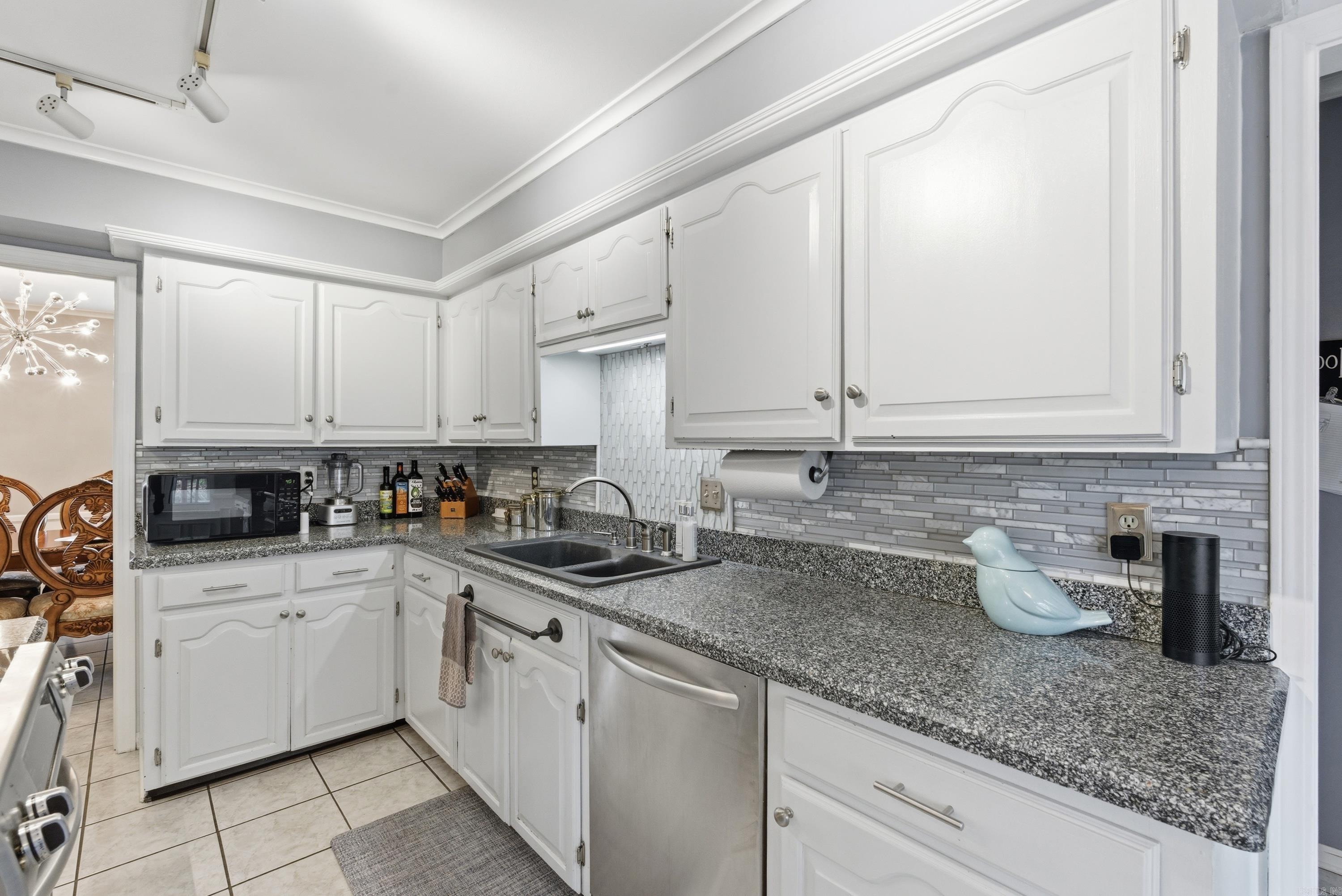 1 Braeswood Pl.  Maumelle, AR